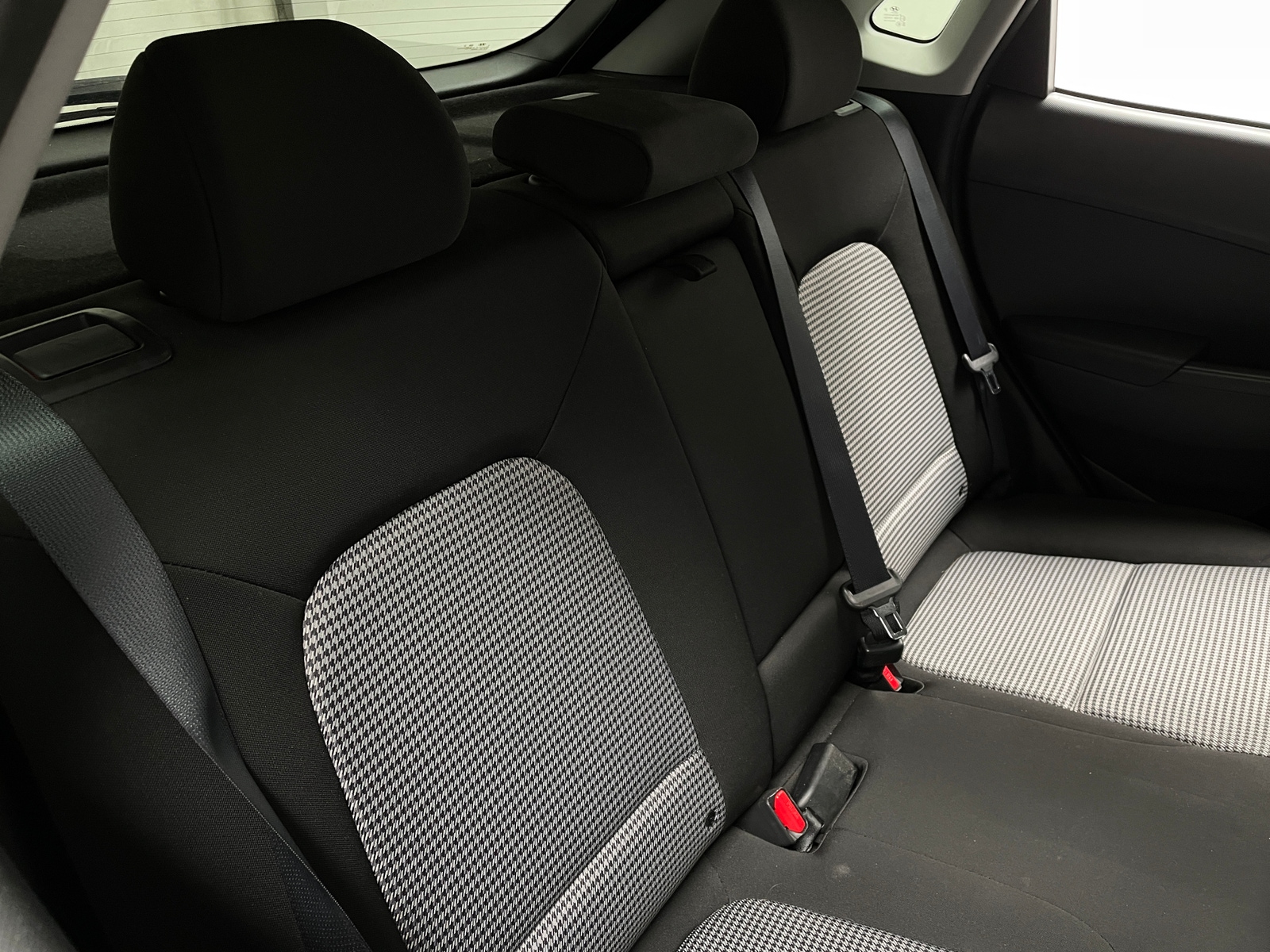 Thumbnail: 2019 Hyundai Kona - 6