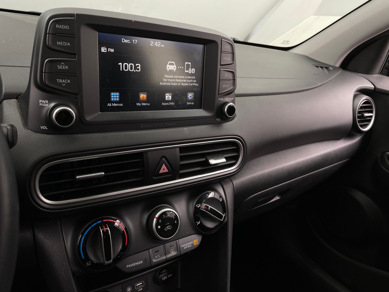 Thumbnail: 2019 Hyundai Kona - 4