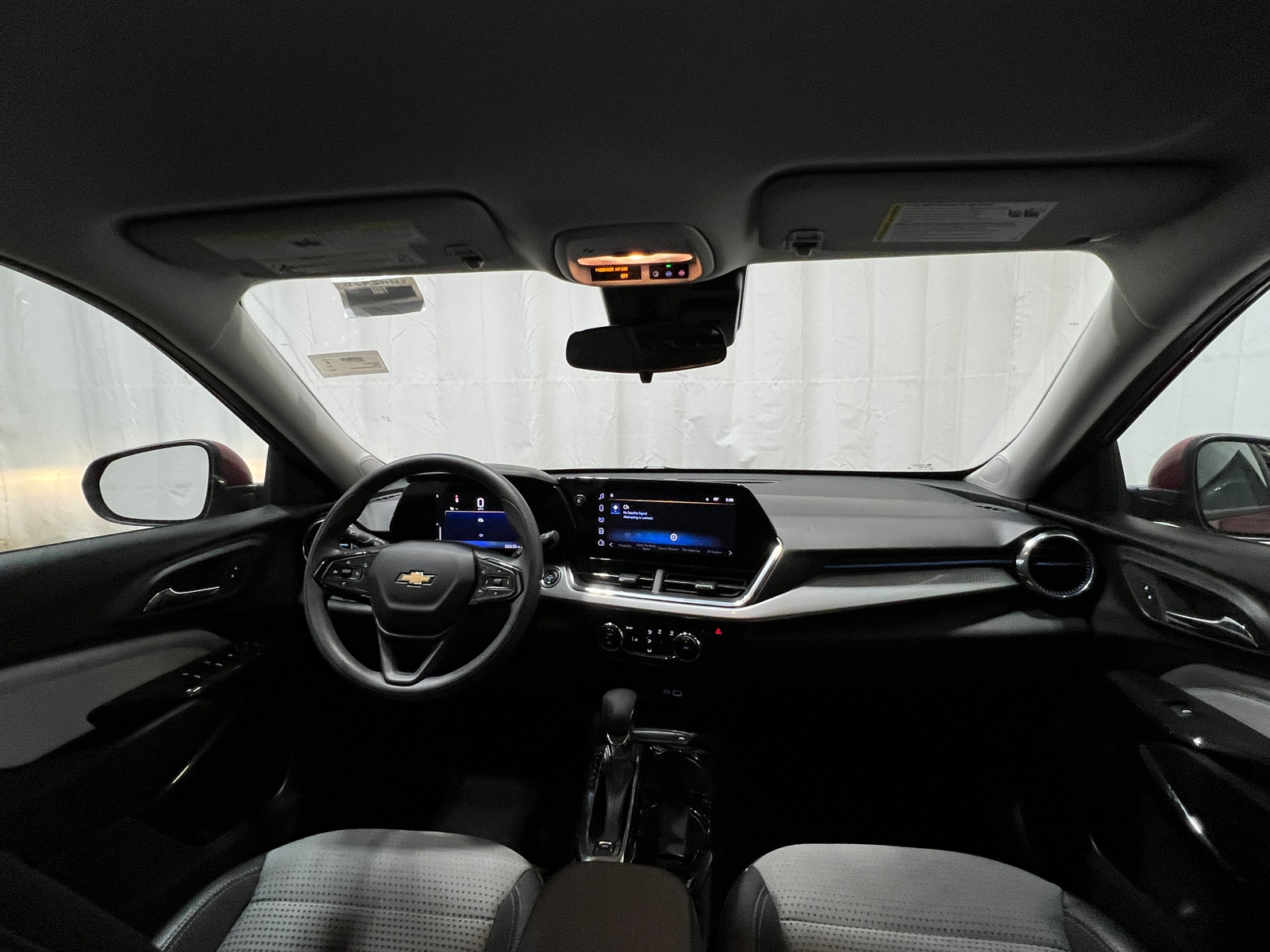 Thumbnail: 2025 Chevrolet Trax - 3