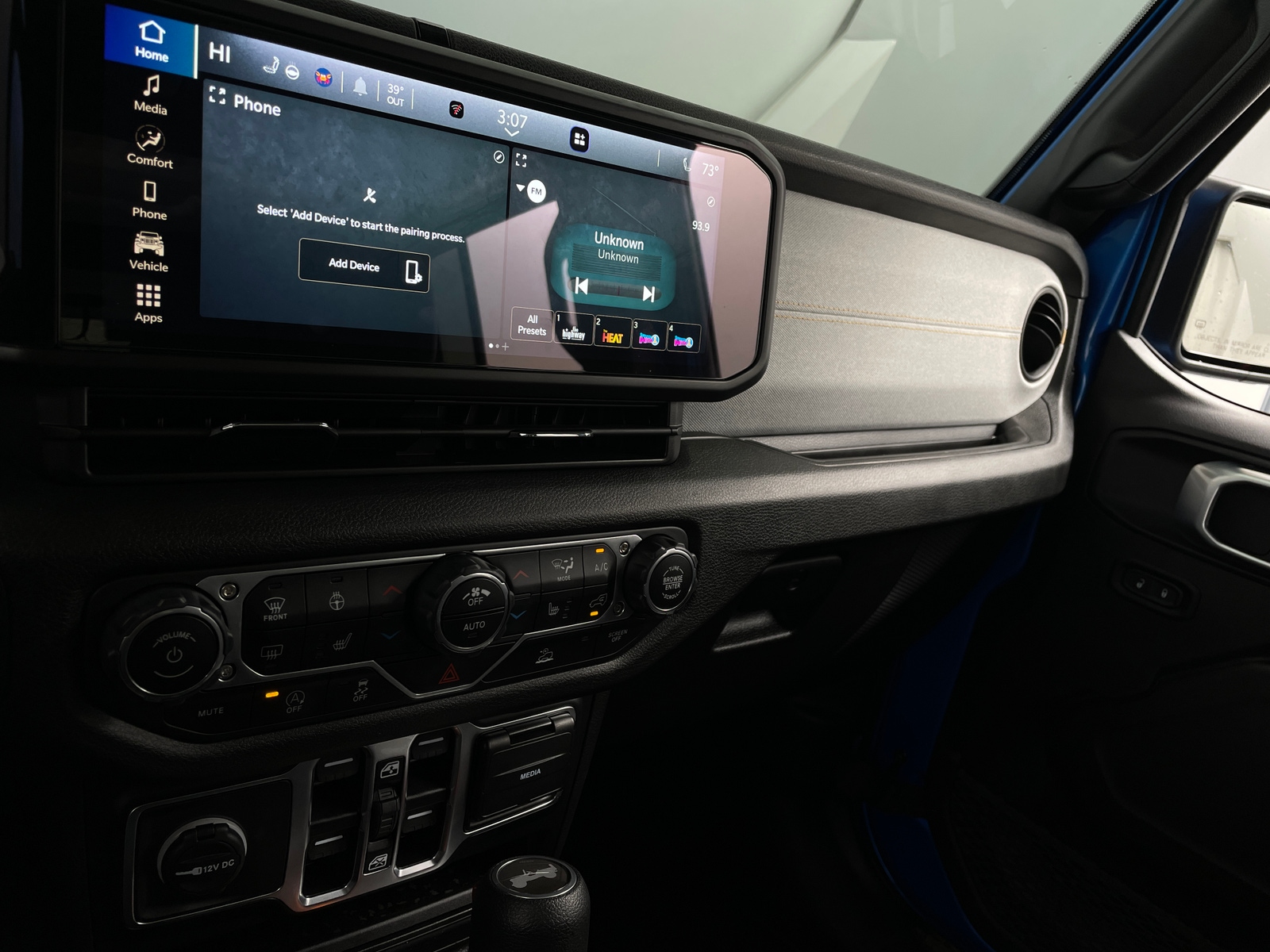 Thumbnail: 2024 Jeep Wrangler - 4