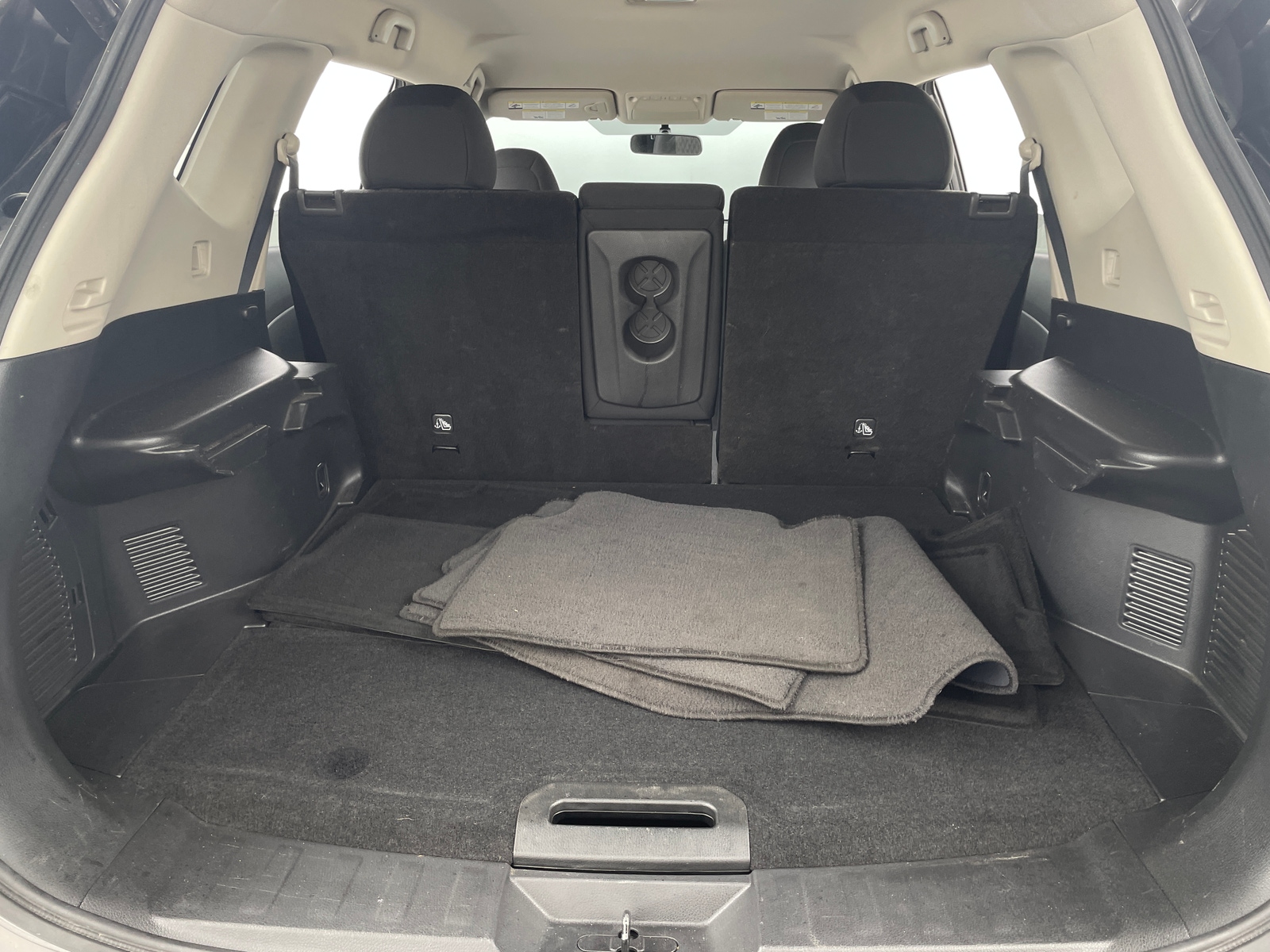 Thumbnail: 2018 Nissan Rogue - 7