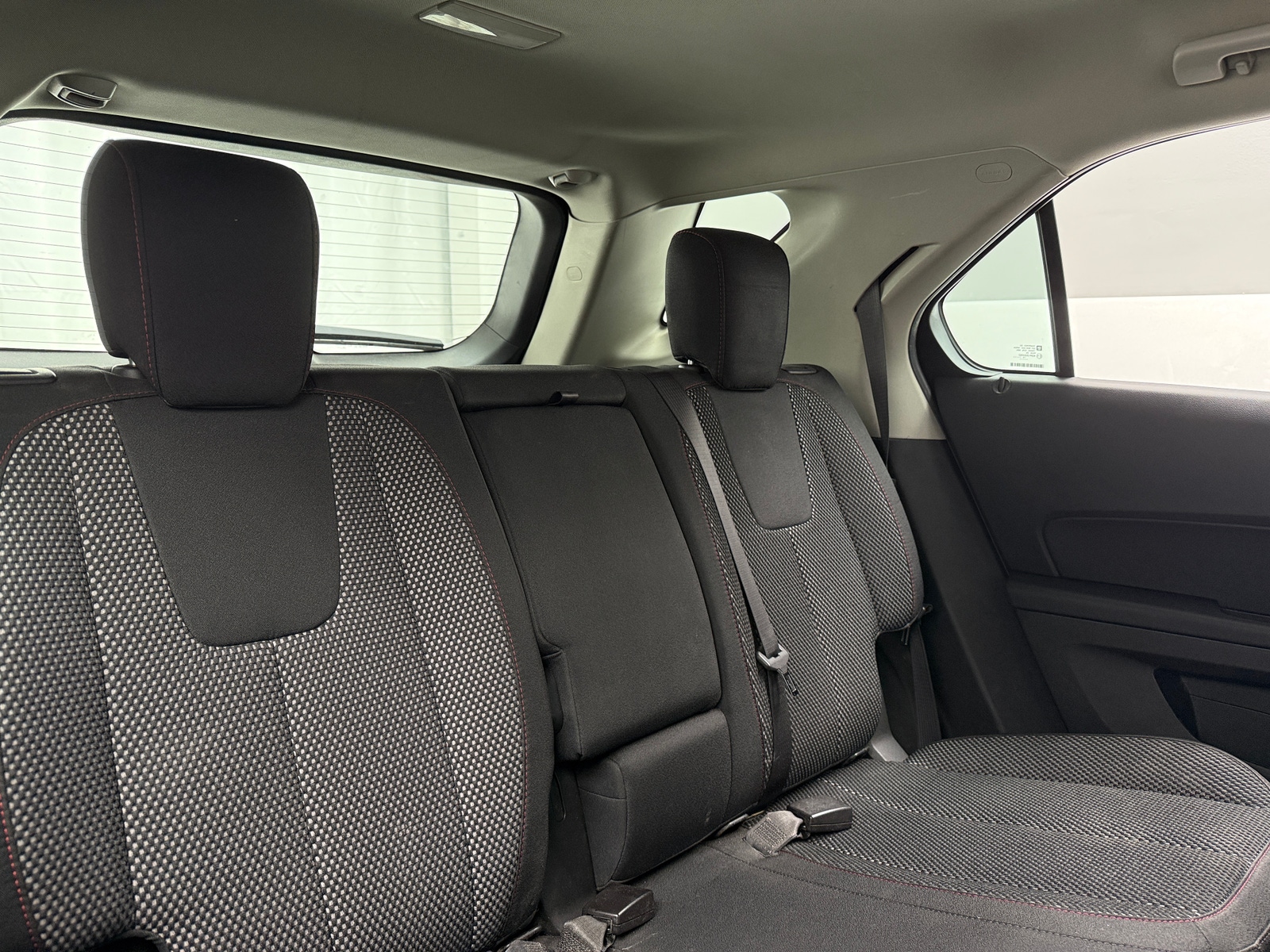 Thumbnail: 2017 Chevrolet Equinox - 6