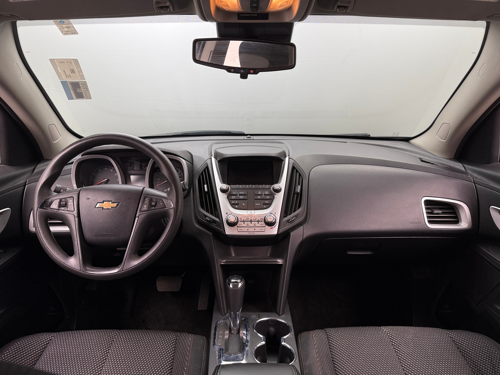 Thumbnail: 2017 Chevrolet Equinox - 3