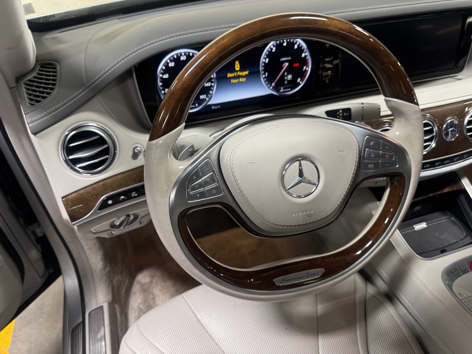 Thumbnail: 2017 Mercedes-Benz S-Class - 4