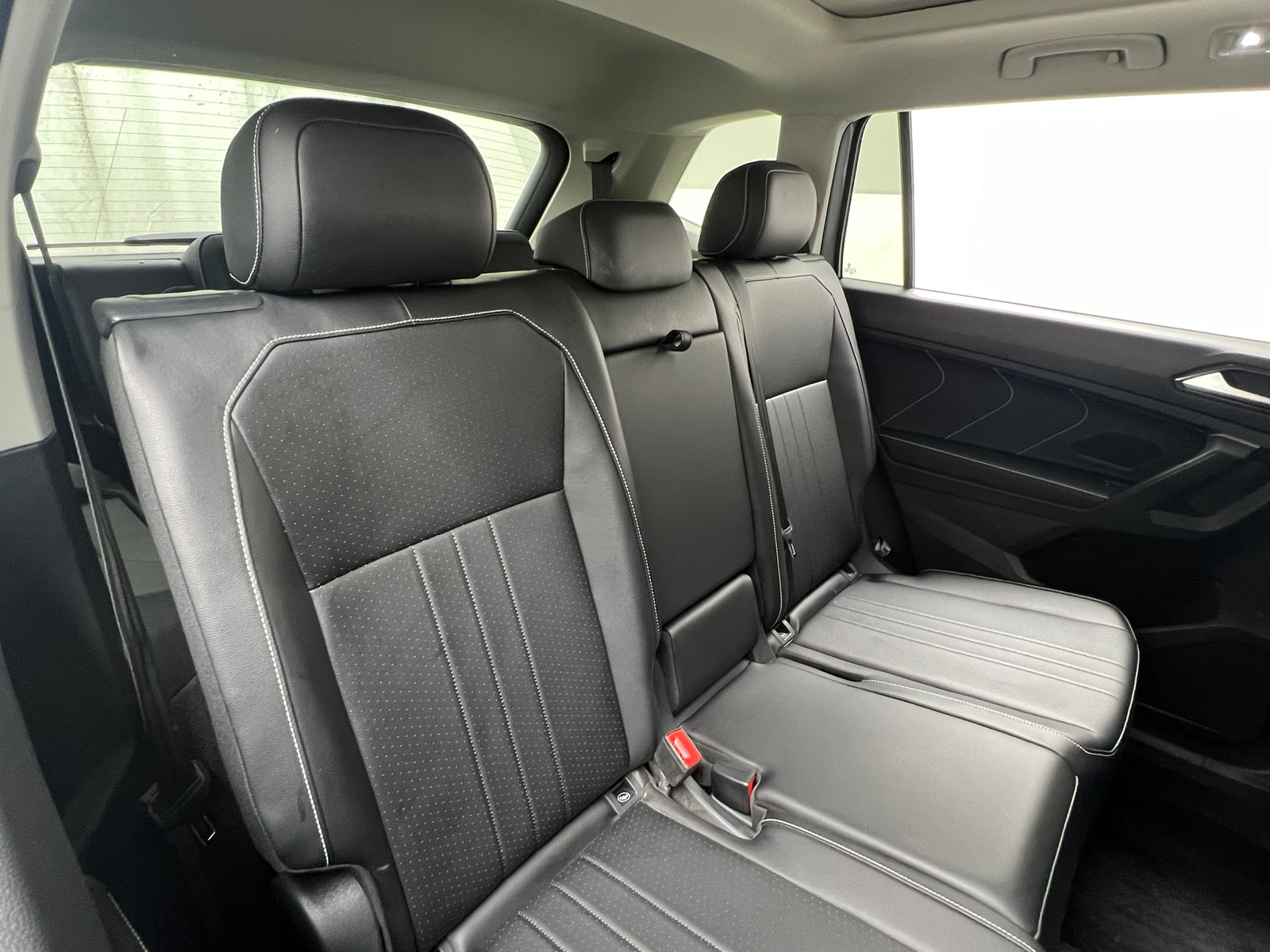 Thumbnail: 2024 Volkswagen Tiguan - 5