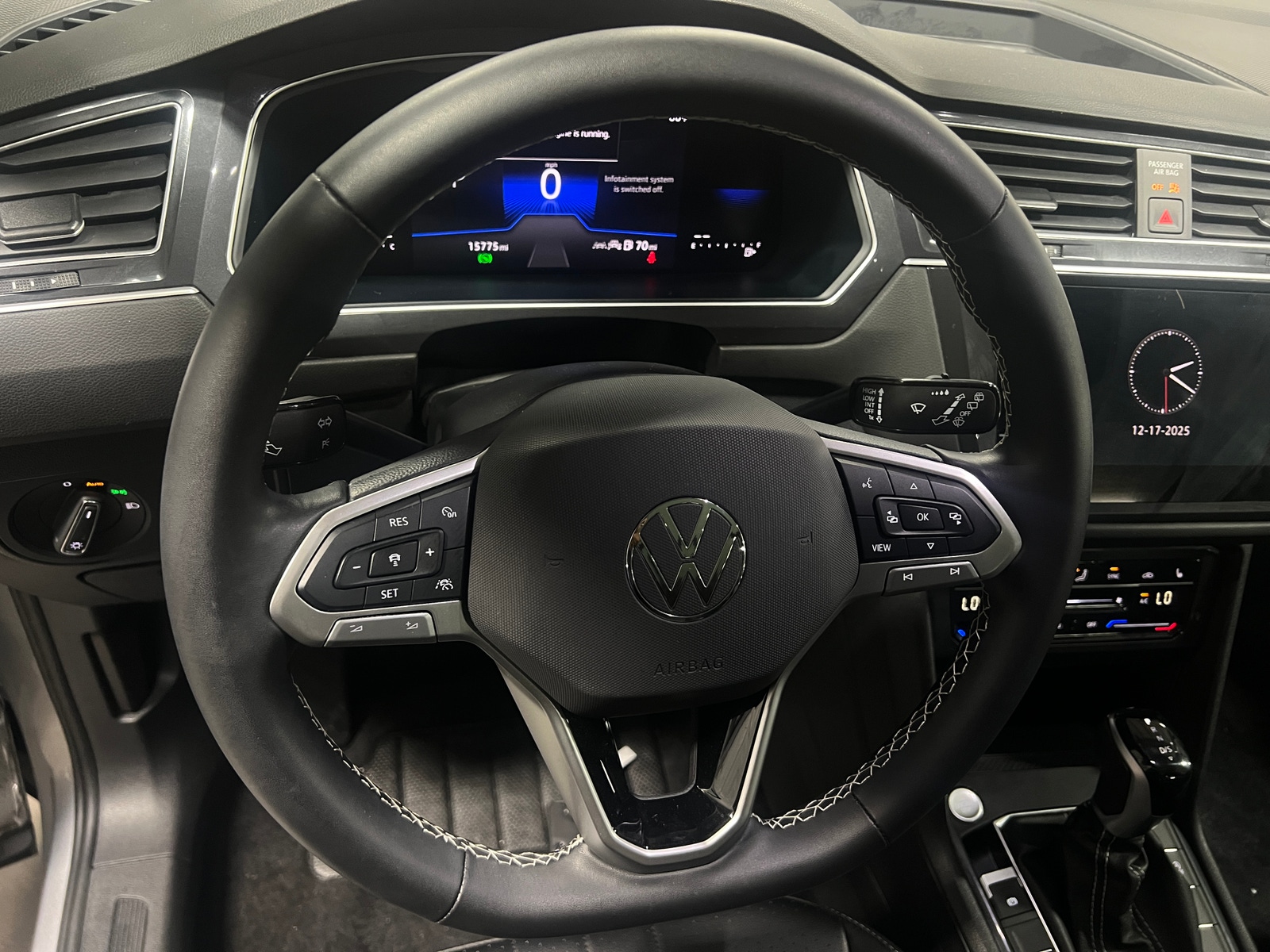 Thumbnail: 2024 Volkswagen Tiguan - 4