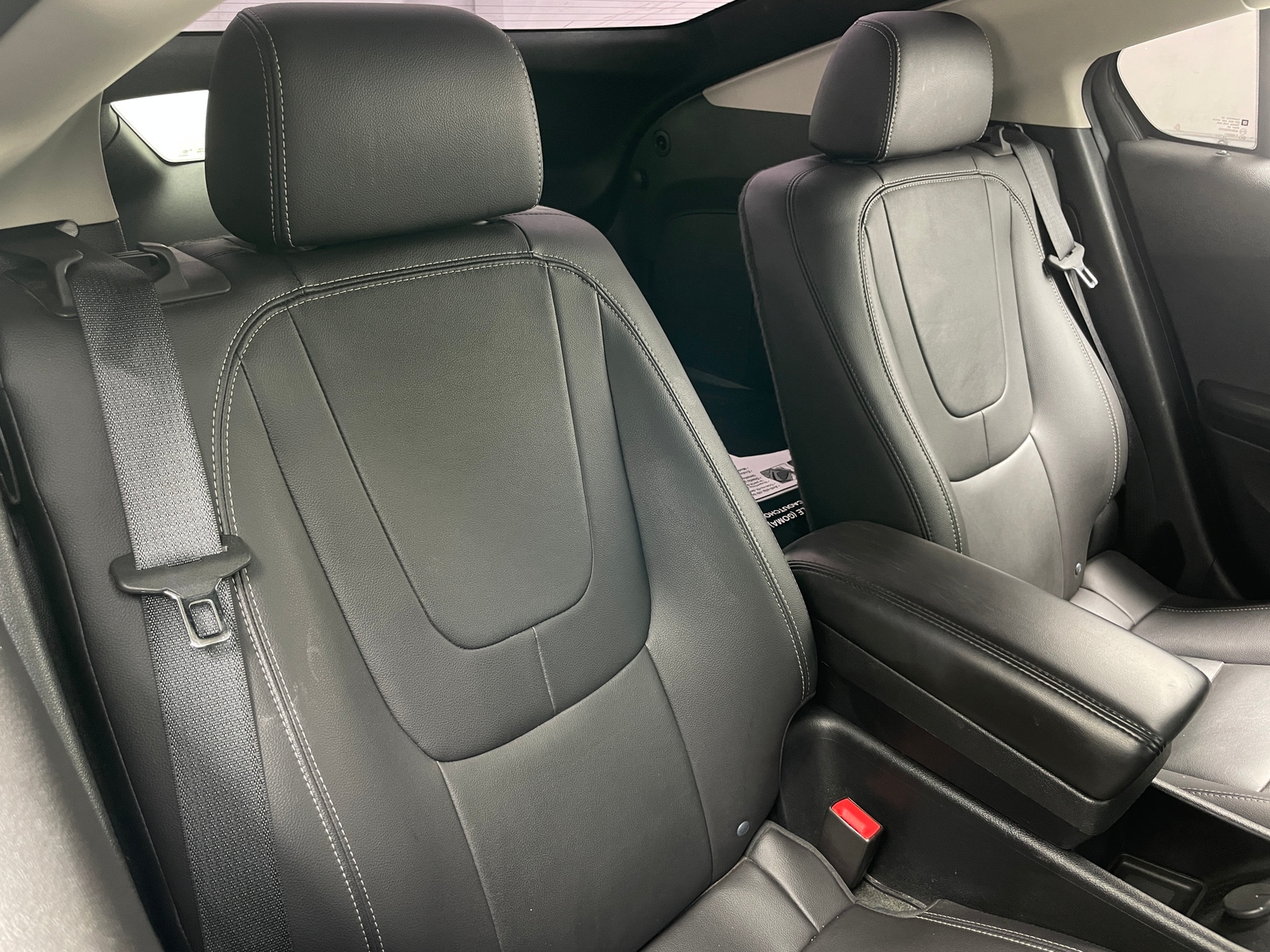 Thumbnail: 2014 Chevrolet Volt - 5