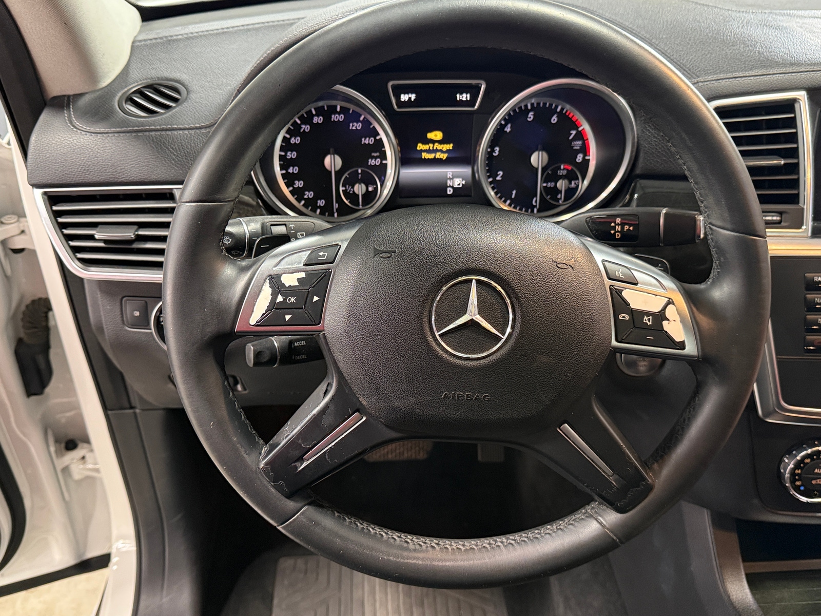 Thumbnail: 2016 Mercedes-Benz GL-Class - 4