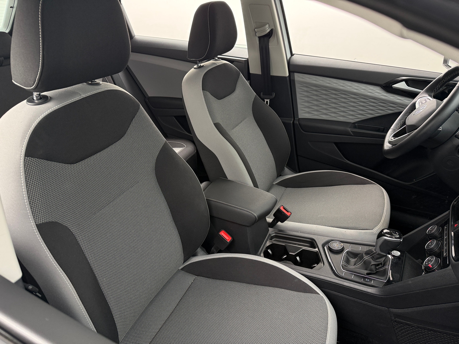 Thumbnail: 2023 Volkswagen Taos - 2