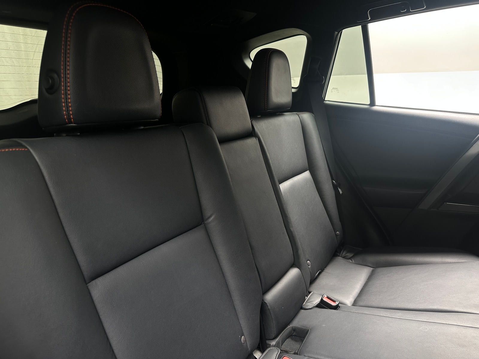 Thumbnail: 2018 Toyota RAV4 - 5