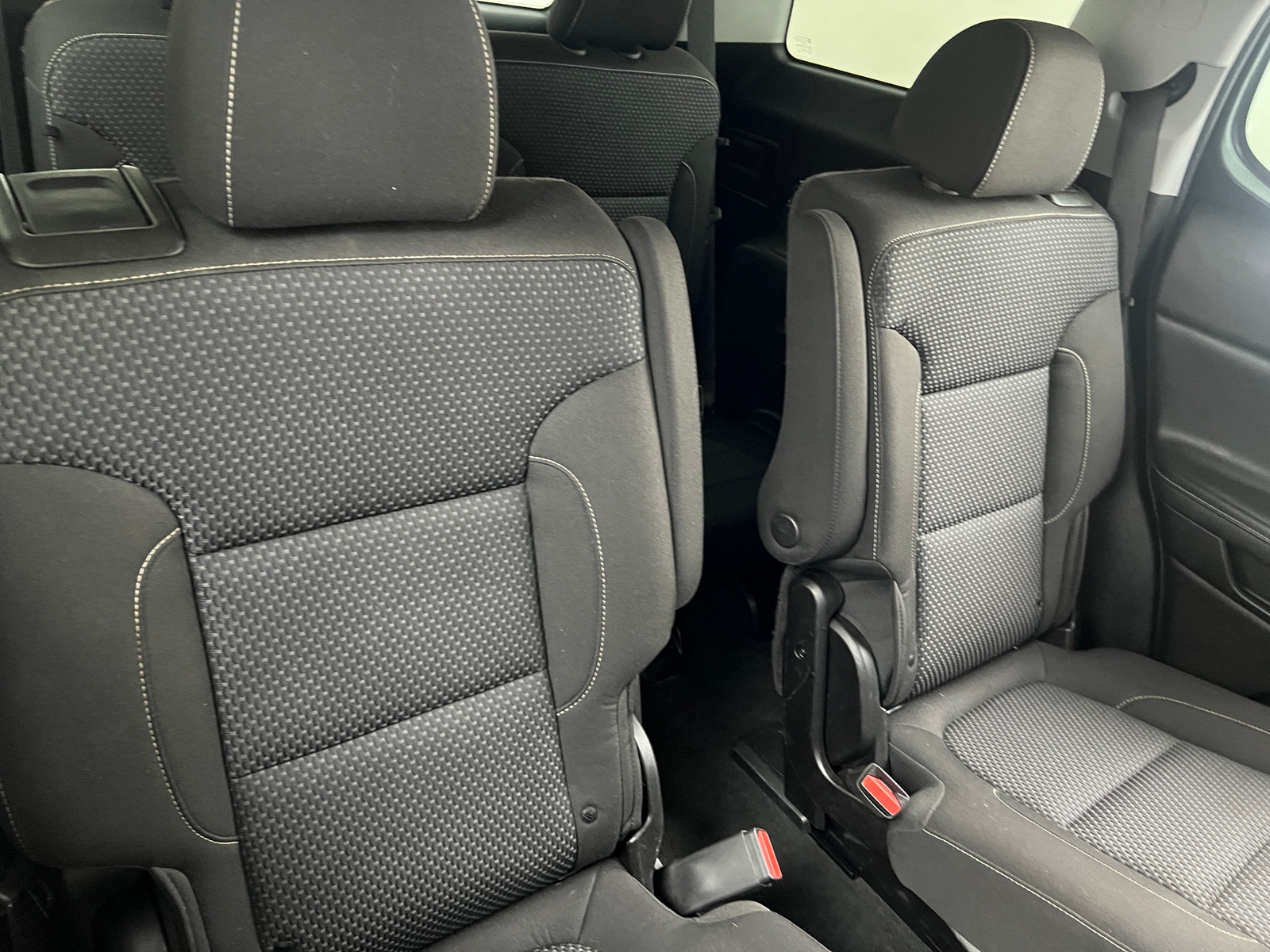 Thumbnail: 2022 GMC Acadia - 6