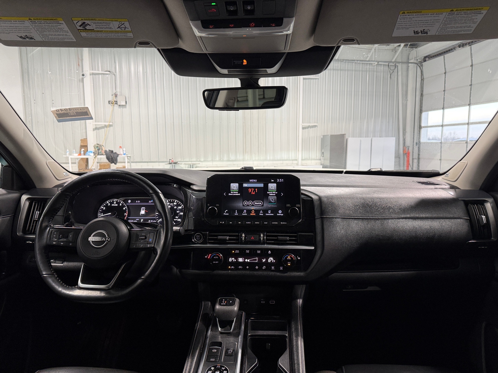 Thumbnail: 2023 Nissan Pathfinder - 2