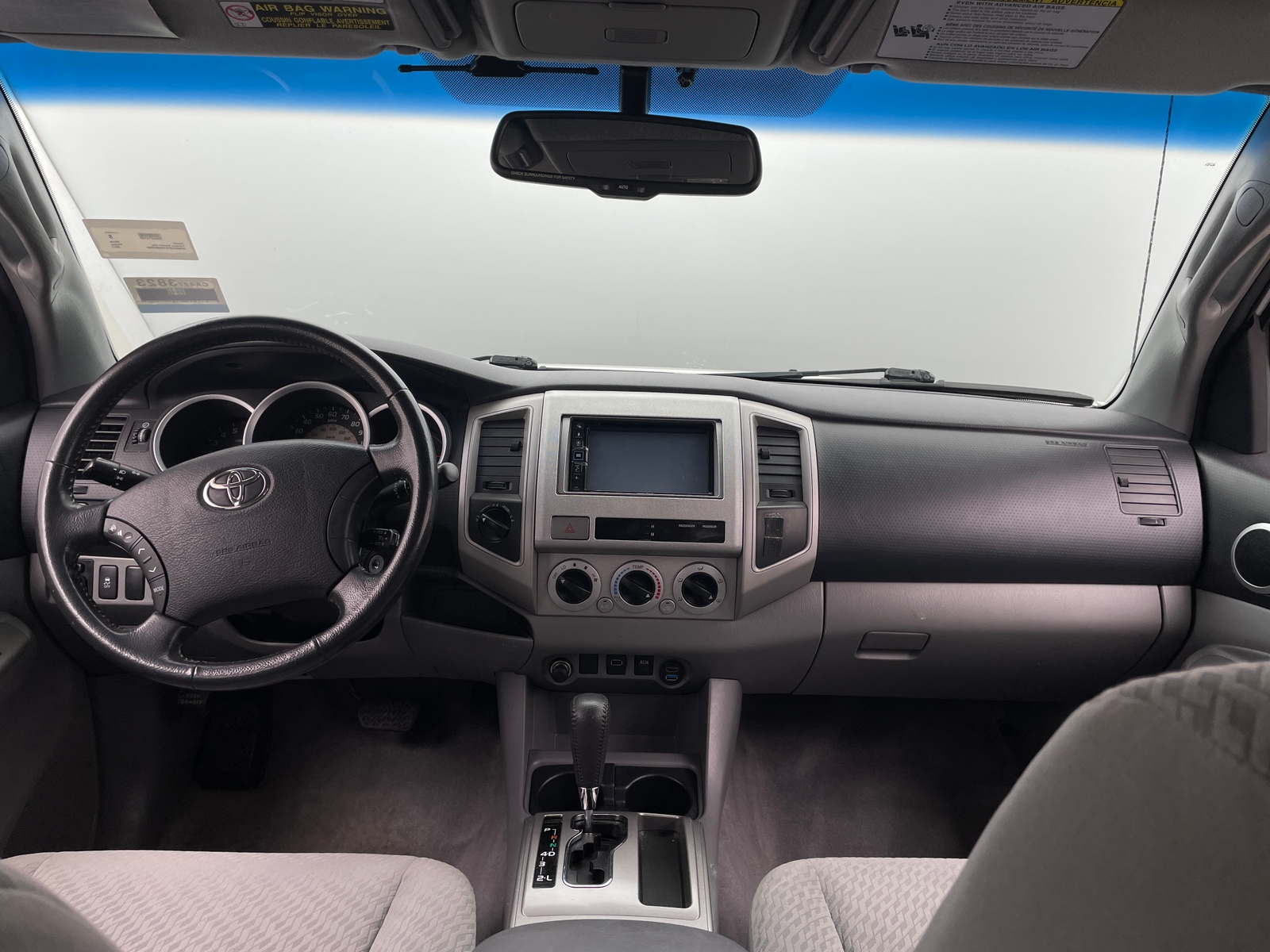 Thumbnail: 2011 Toyota Tacoma - 3