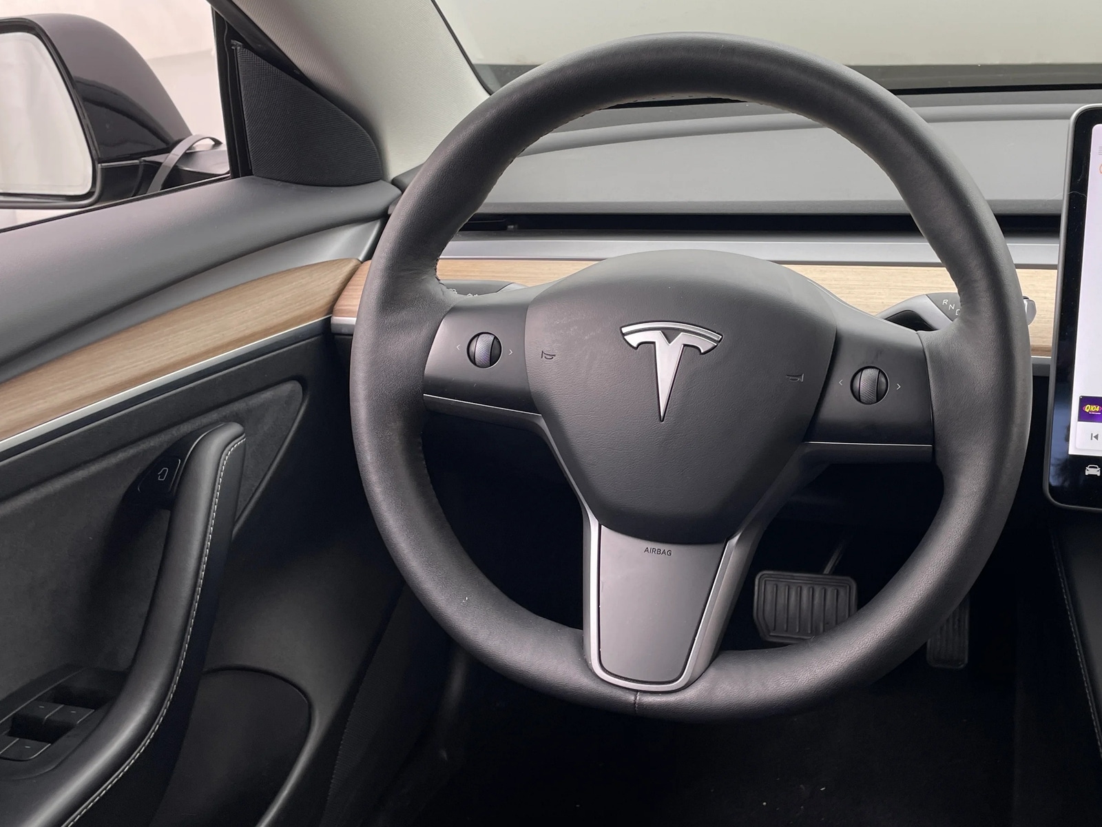 Thumbnail: 2021 Tesla Model 3 - 3