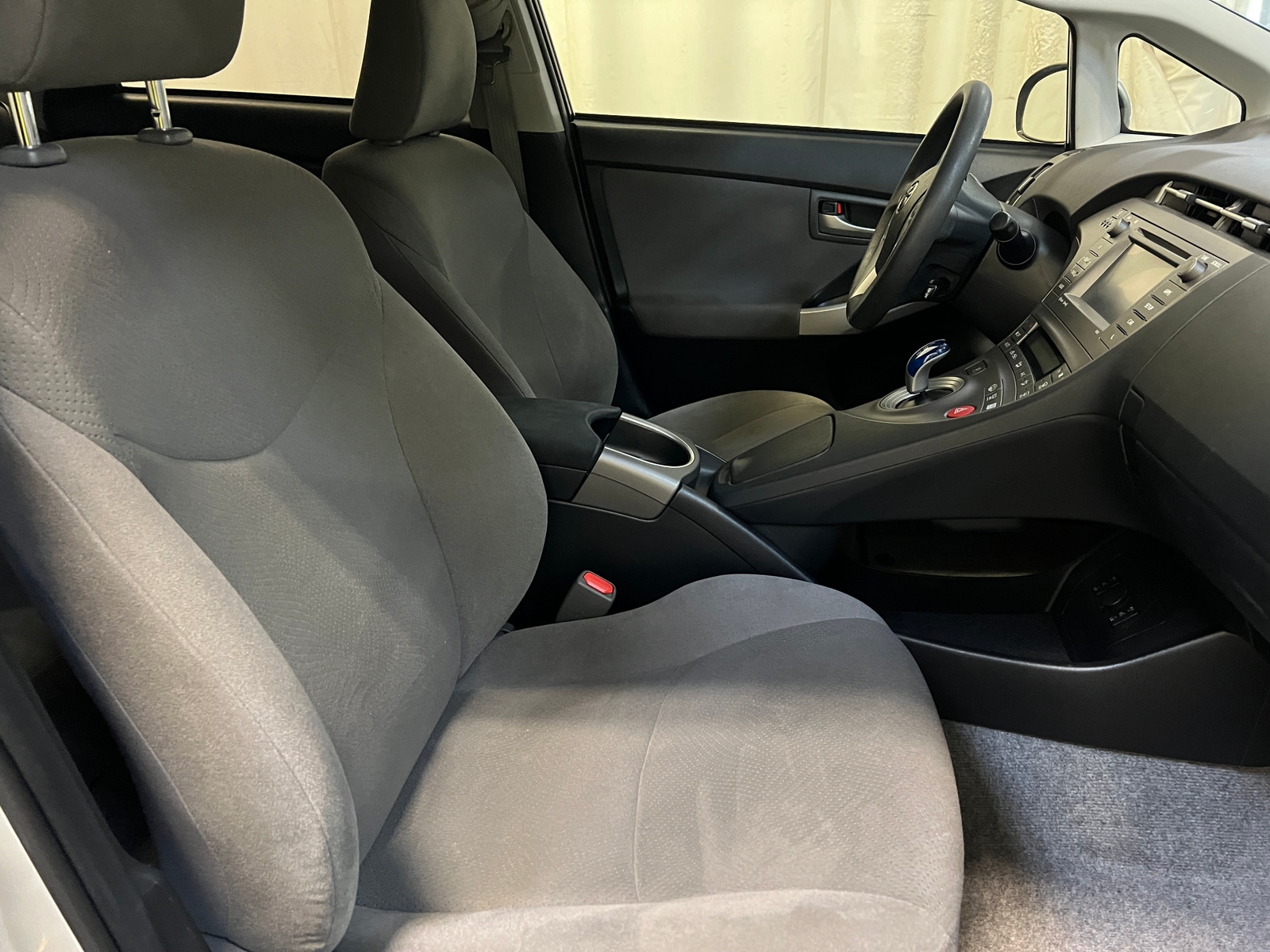 Thumbnail: 2014 Toyota Prius - 2