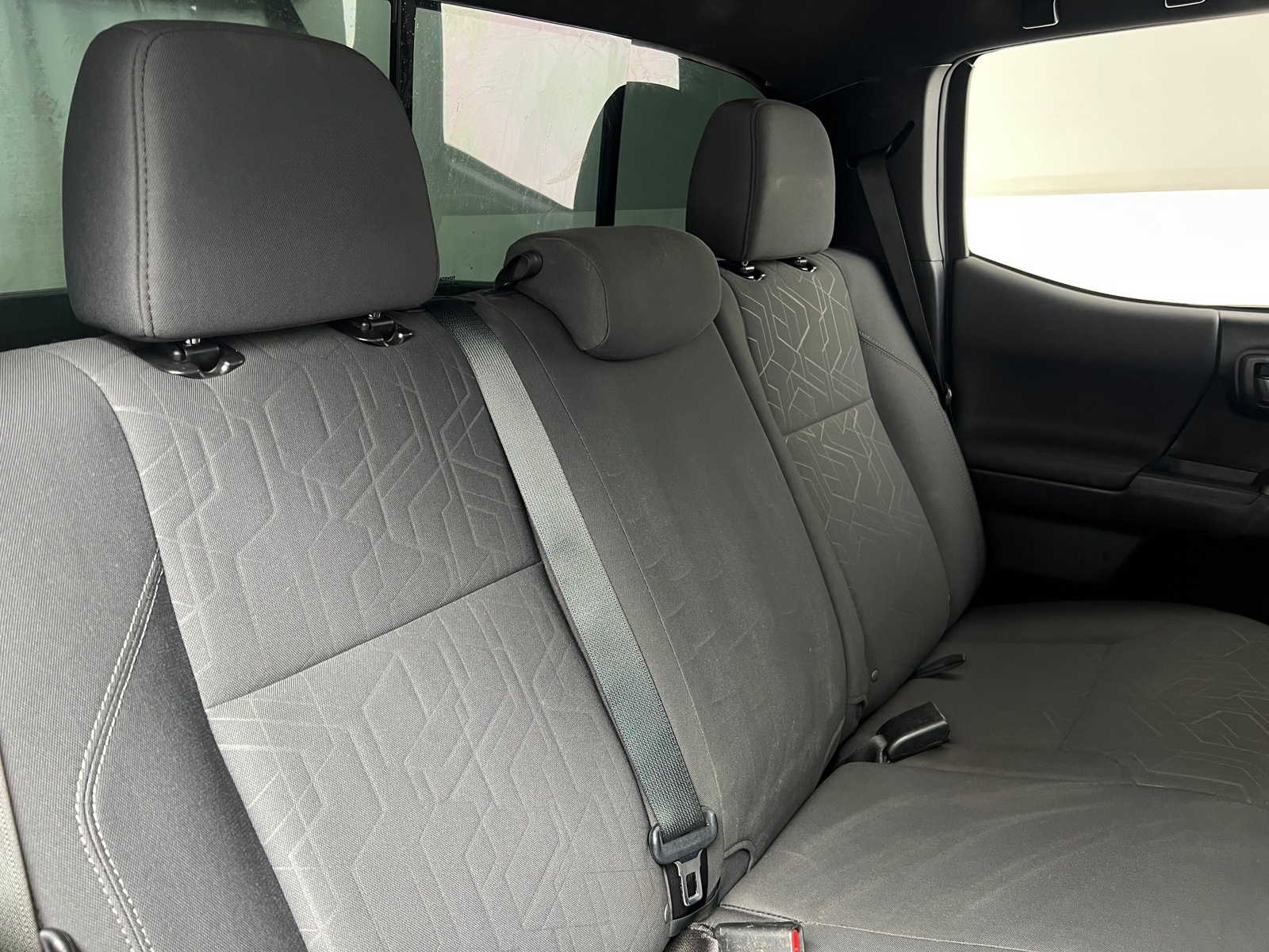 Thumbnail: 2017 Toyota Tacoma - 6