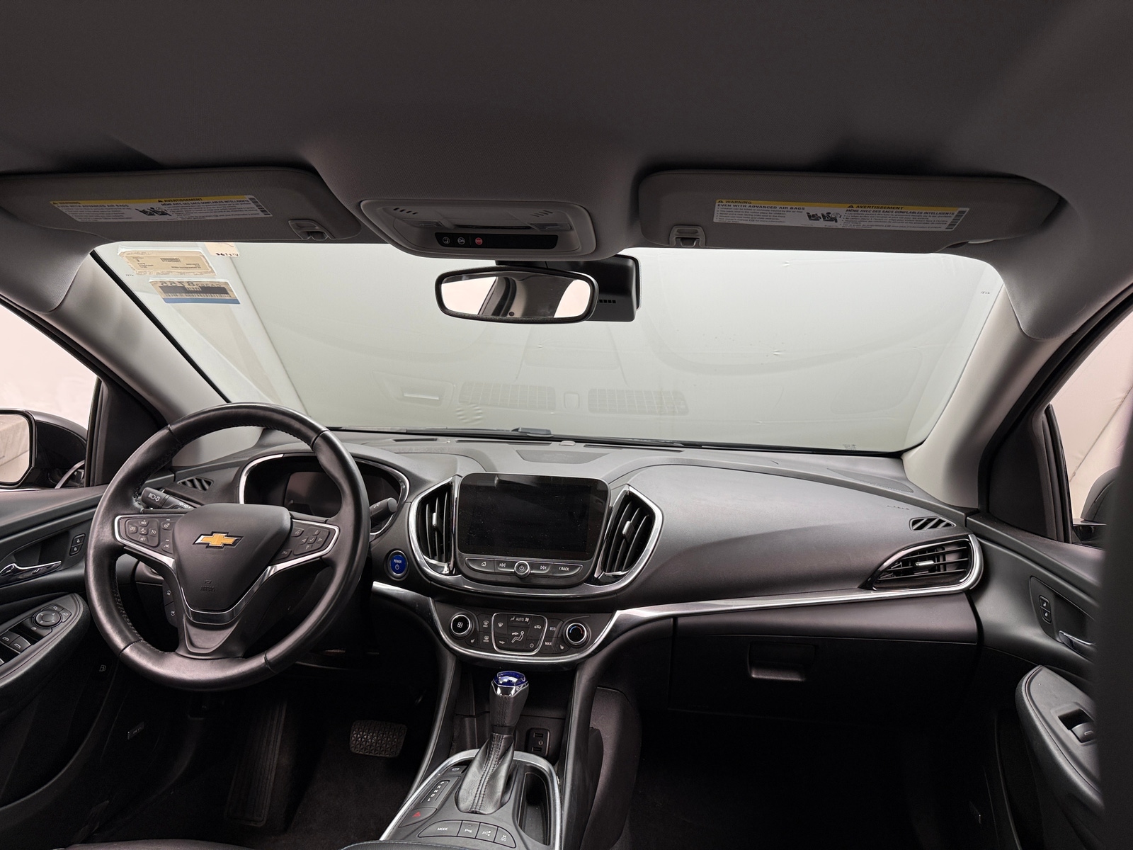 Thumbnail: 2017 Chevrolet Volt - 2