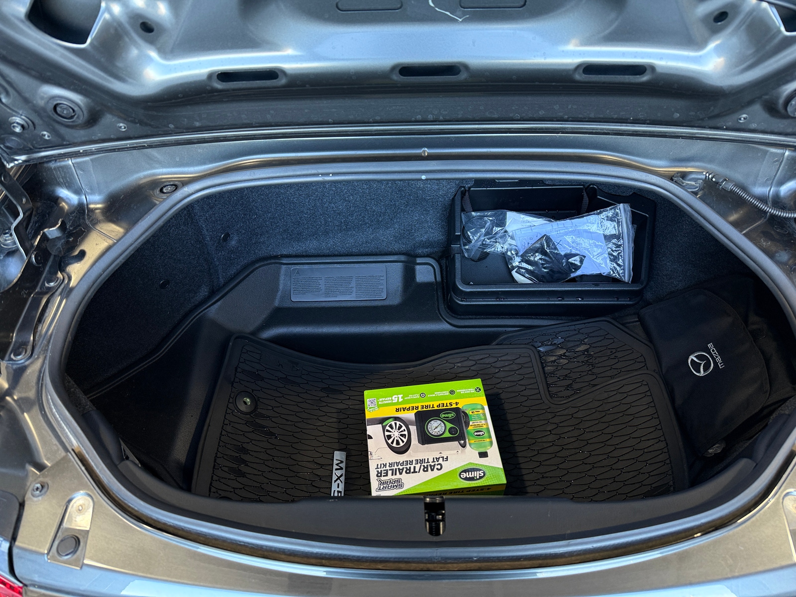 Thumbnail: 2025 Mazda MX-5 Miata - 5