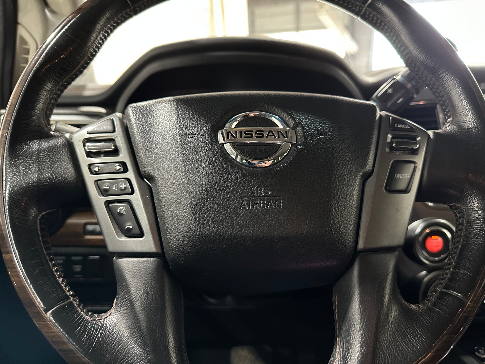 Thumbnail: 2018 Nissan Titan - 4