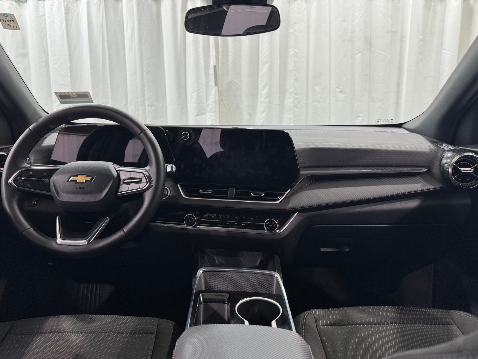 Thumbnail: 2025 Chevrolet Equinox - 3