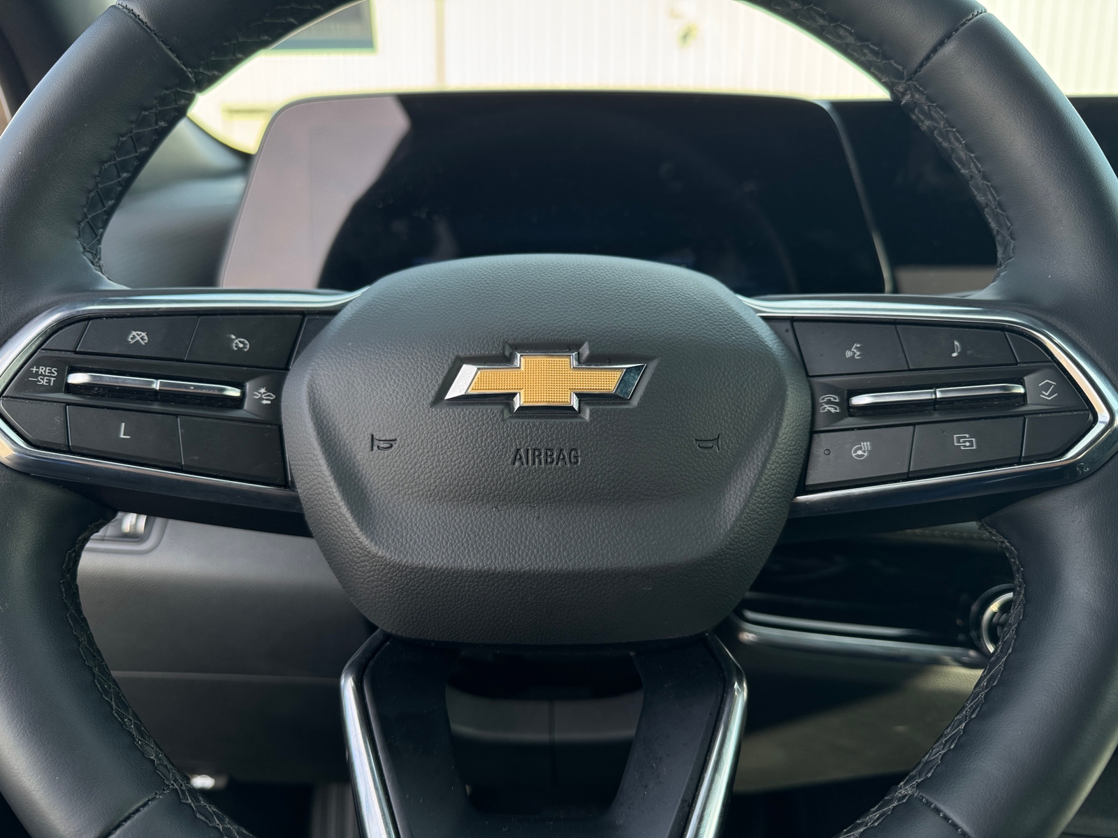 Thumbnail: 2025 Chevrolet Equinox - 5