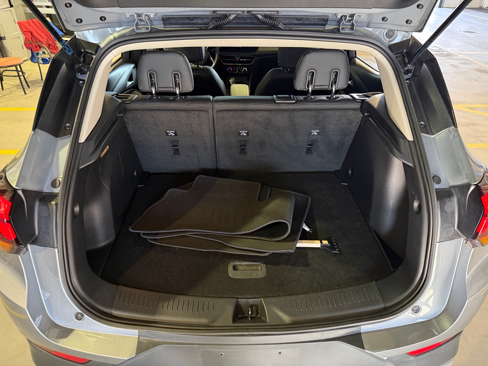 Thumbnail: 2025 Buick Encore GX - 6