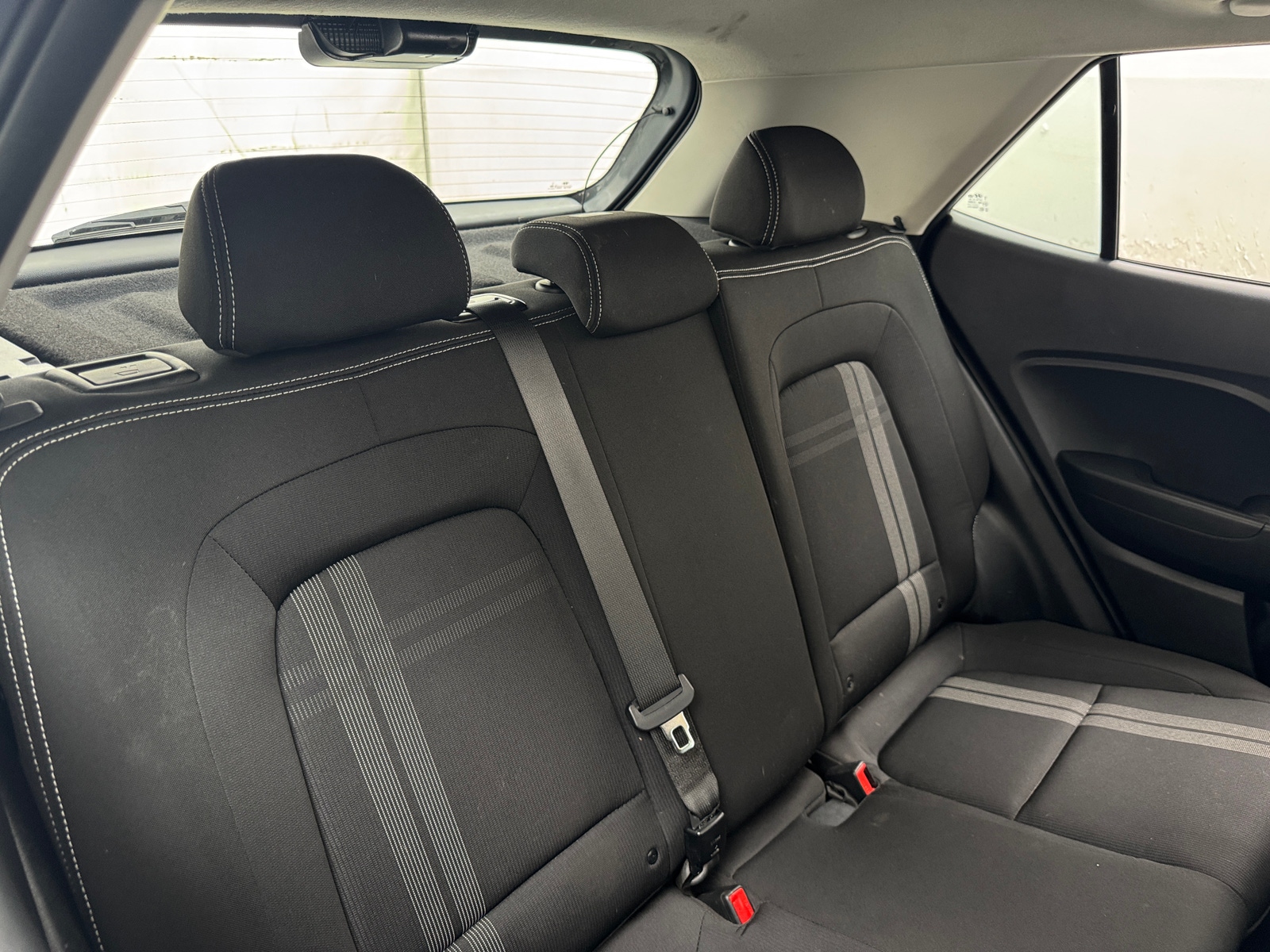 Thumbnail: 2023 Hyundai Venue - 6