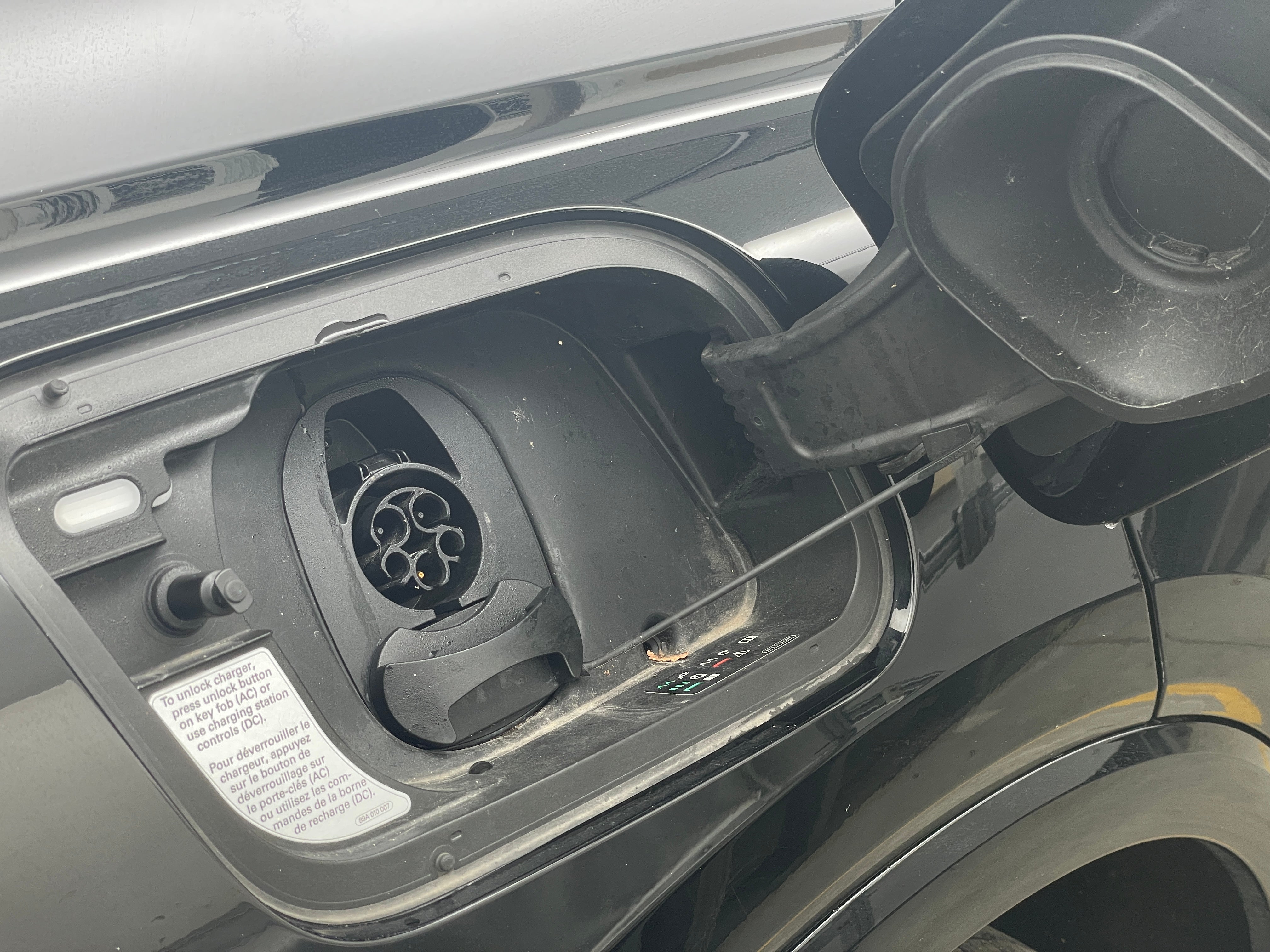 Used 2024 Audi Q4 e-tron Premium Plus with VIN WA1LUBFZ0RP051497 for sale in Auburn, WA