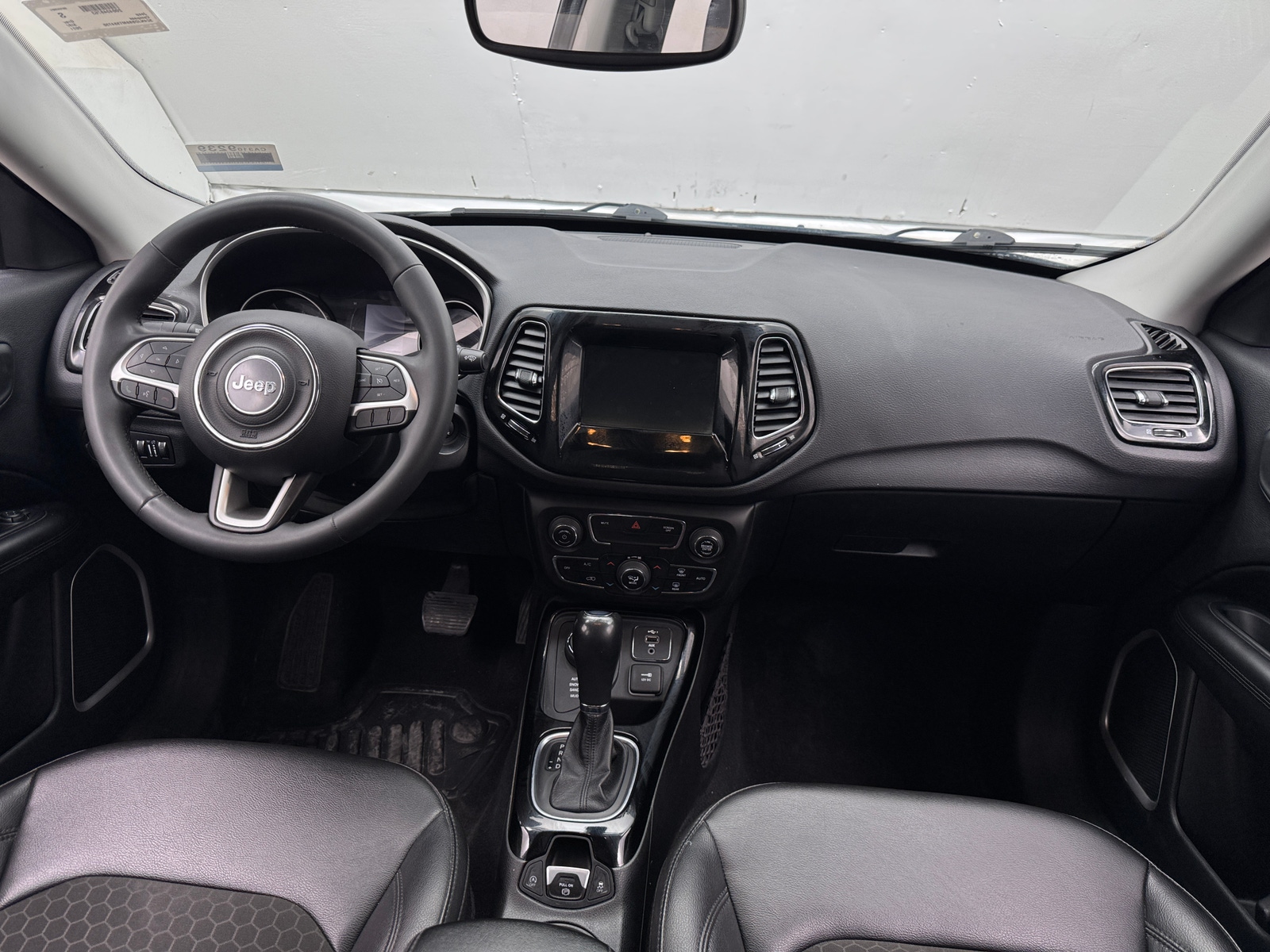 Thumbnail: 2021 Jeep Compass - 3