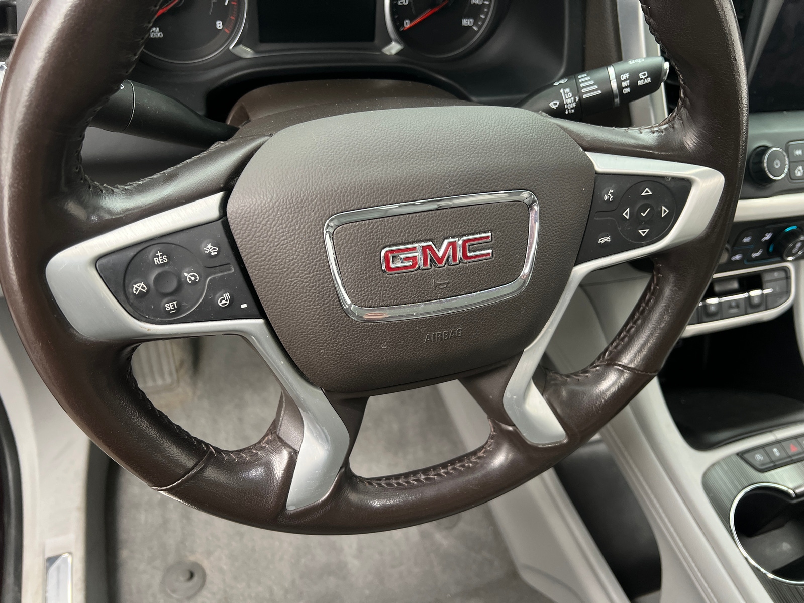 Thumbnail: 2021 GMC Acadia - 4