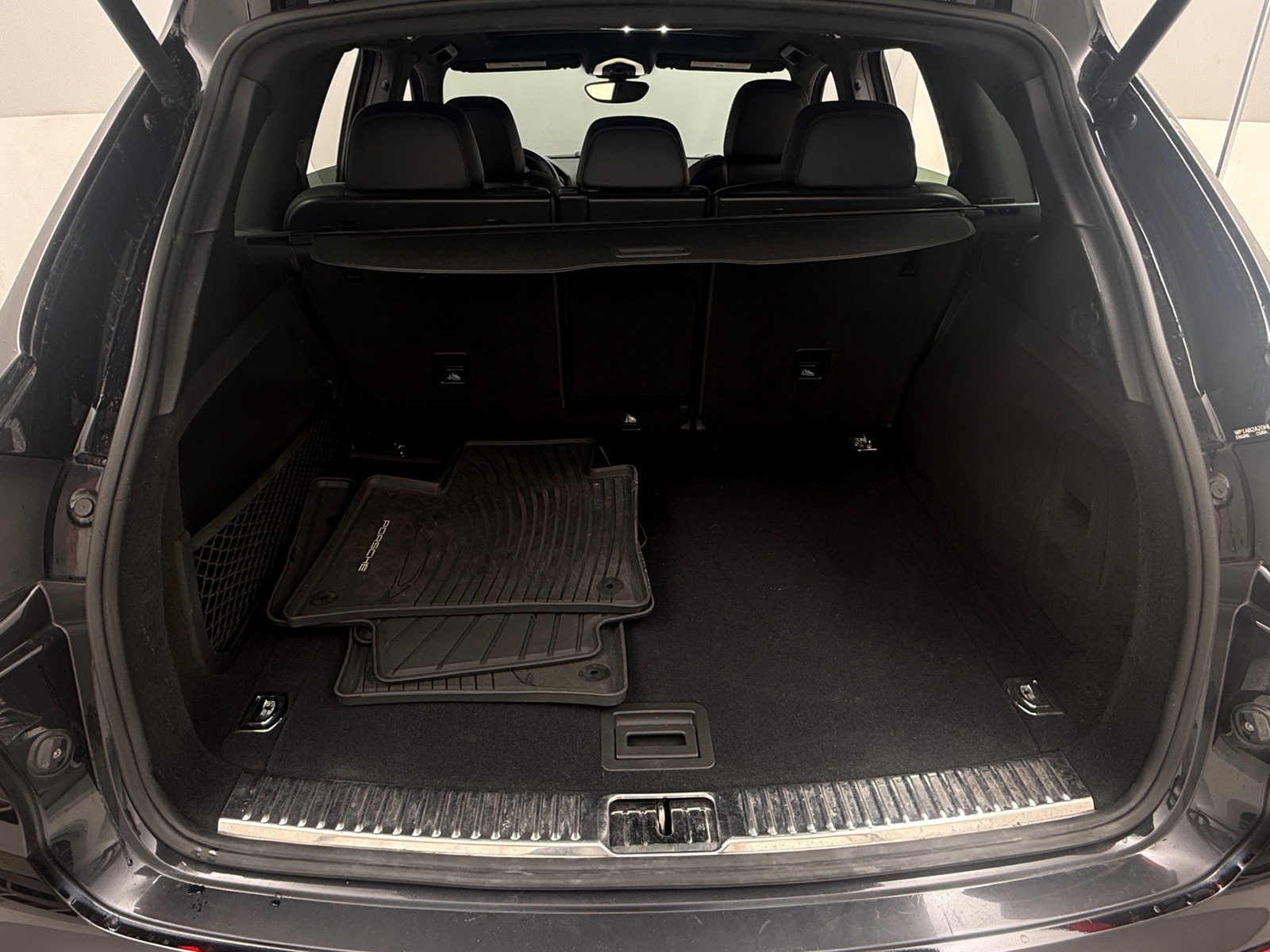 Thumbnail: 2017 Porsche Cayenne - 6