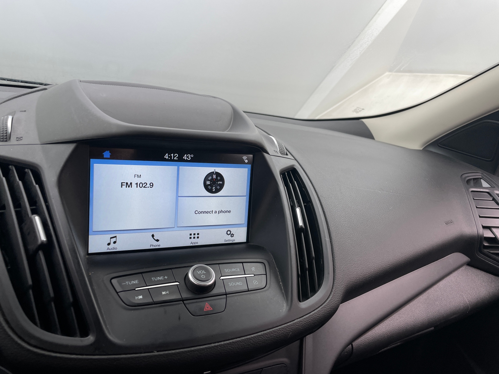 Thumbnail: 2019 Ford Escape - 4