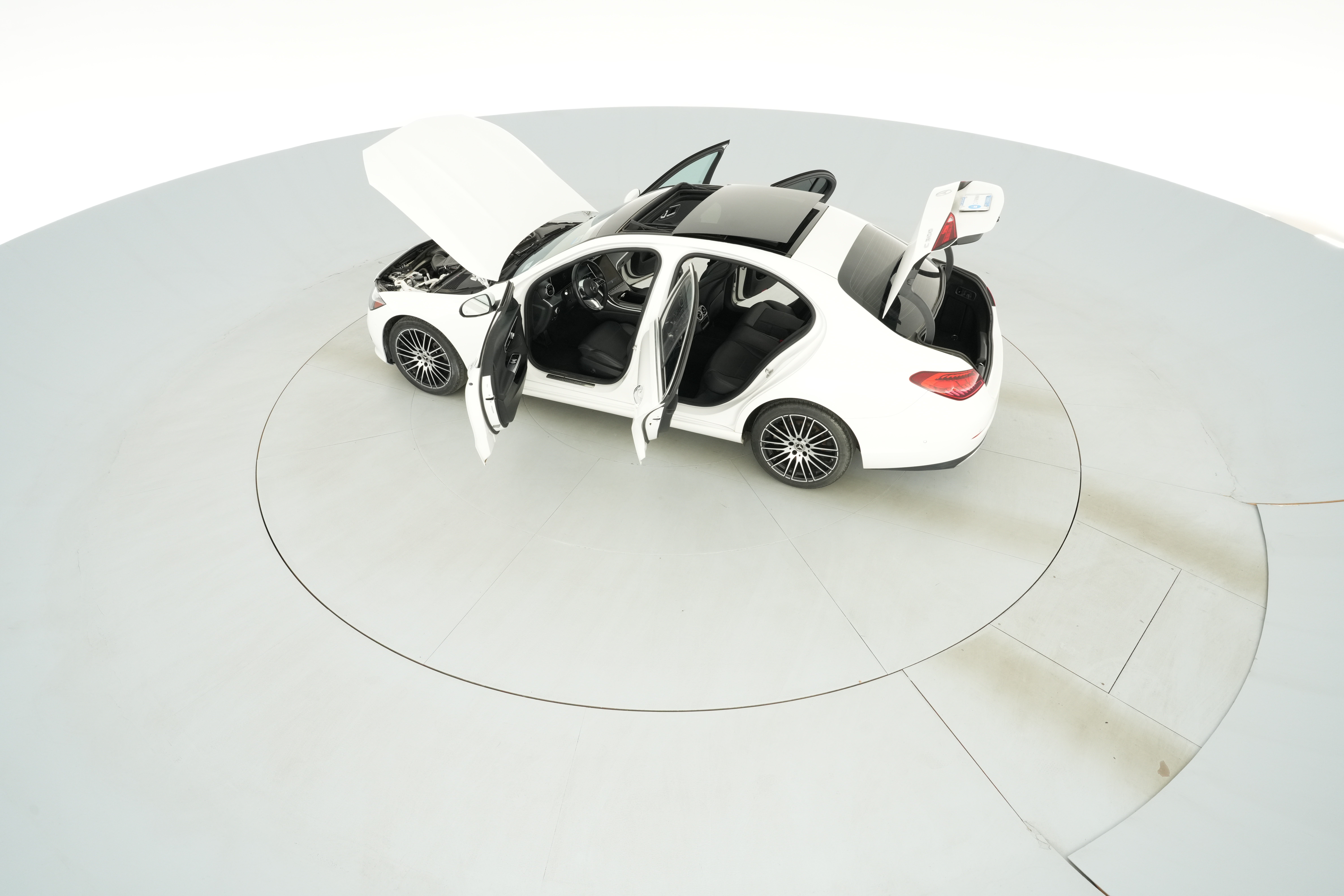 2024 Mercedes-Benz C-Class Sedan C 300 - Photo 33