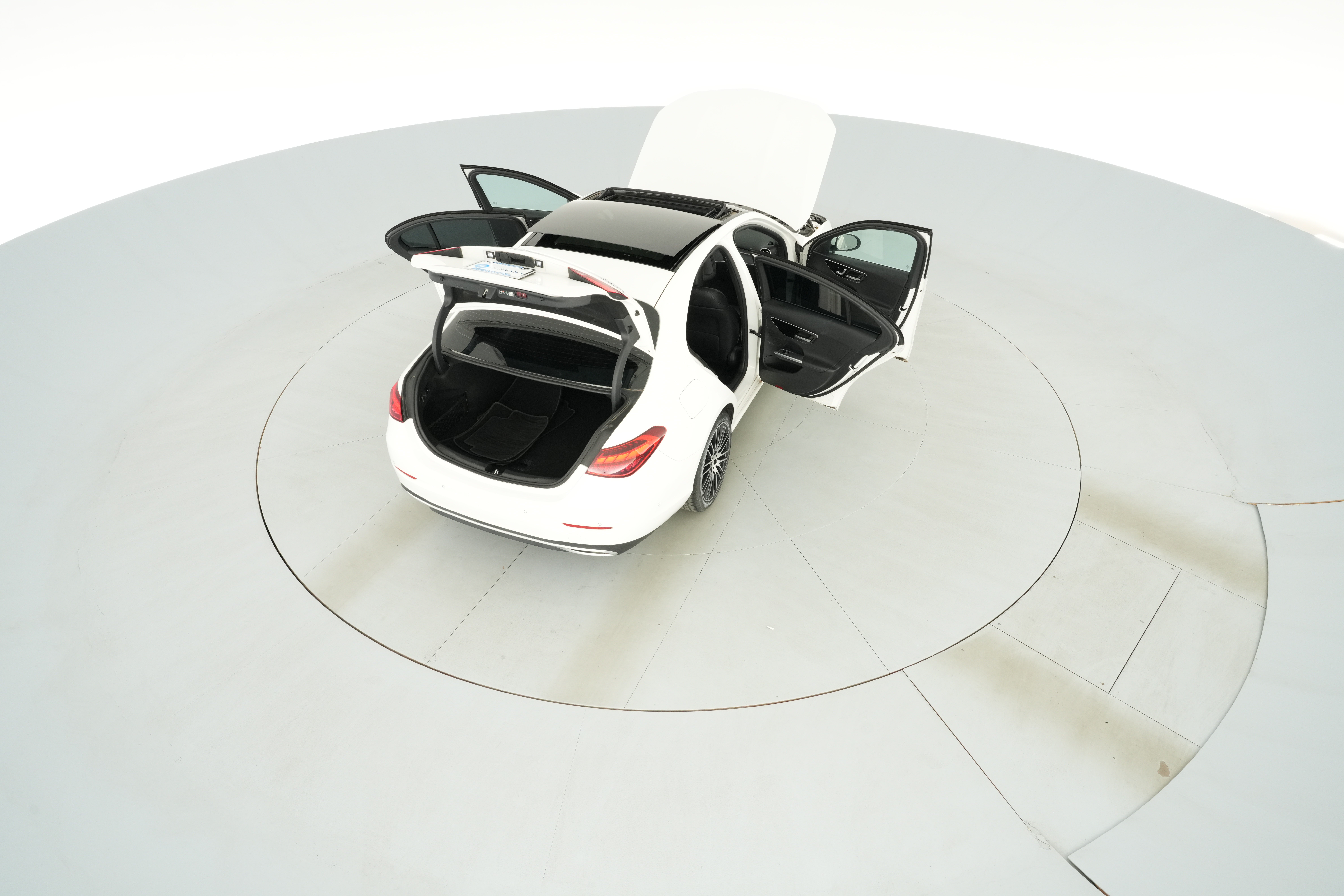 2024 Mercedes-Benz C-Class Sedan C 300 - Photo 37