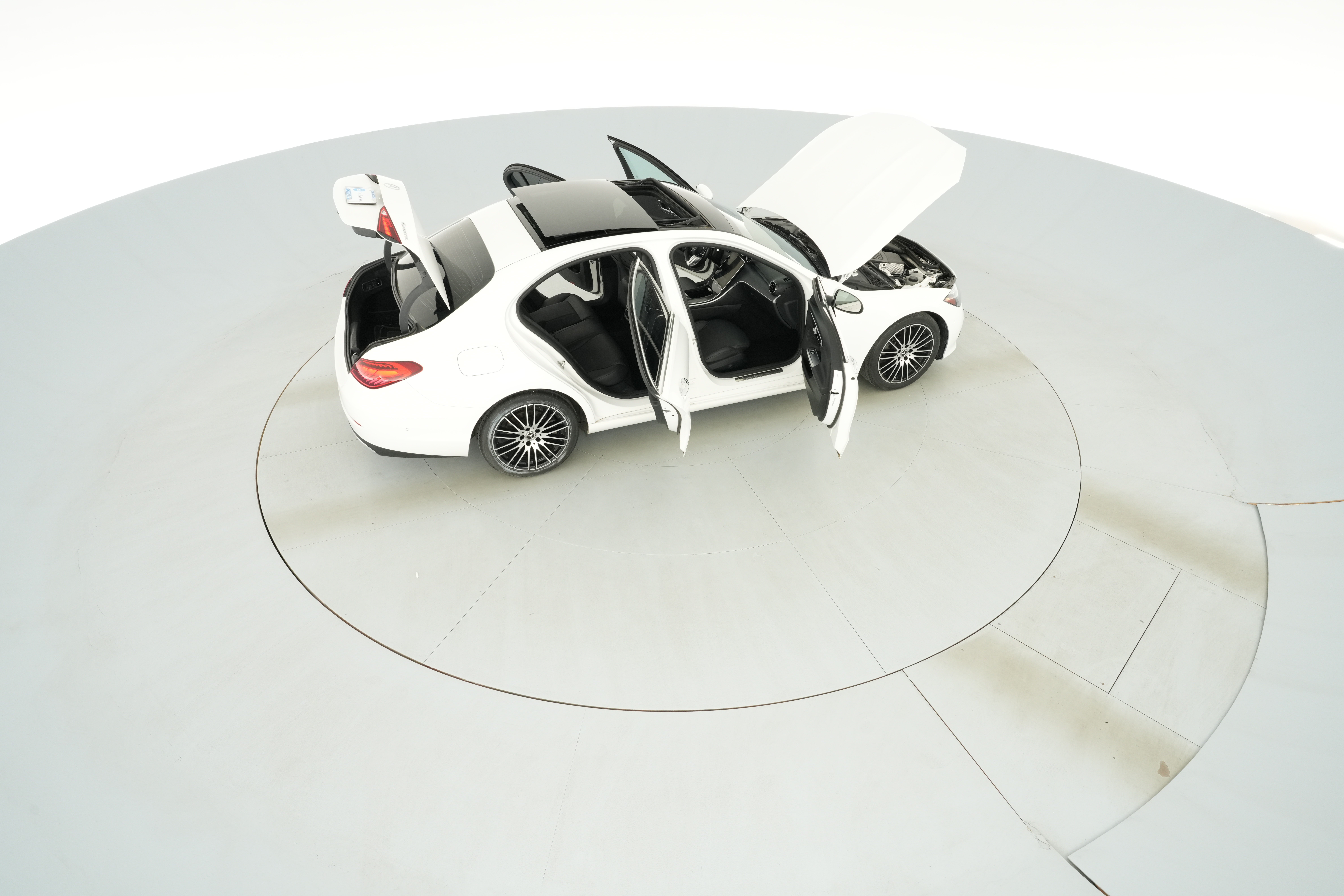 2024 Mercedes-Benz C-Class Sedan C 300 - Photo 39