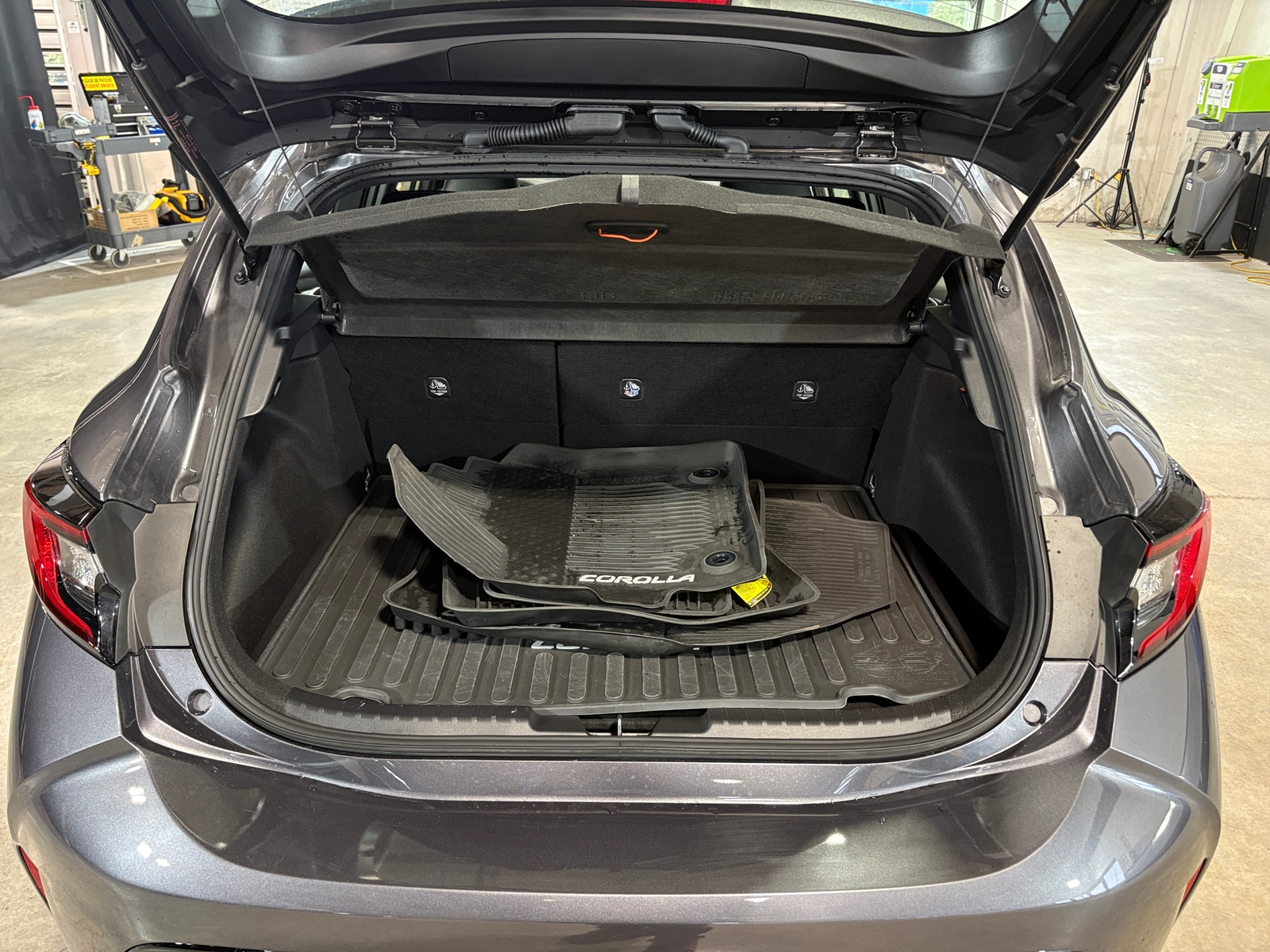 Thumbnail: 2024 Toyota Corolla - 6