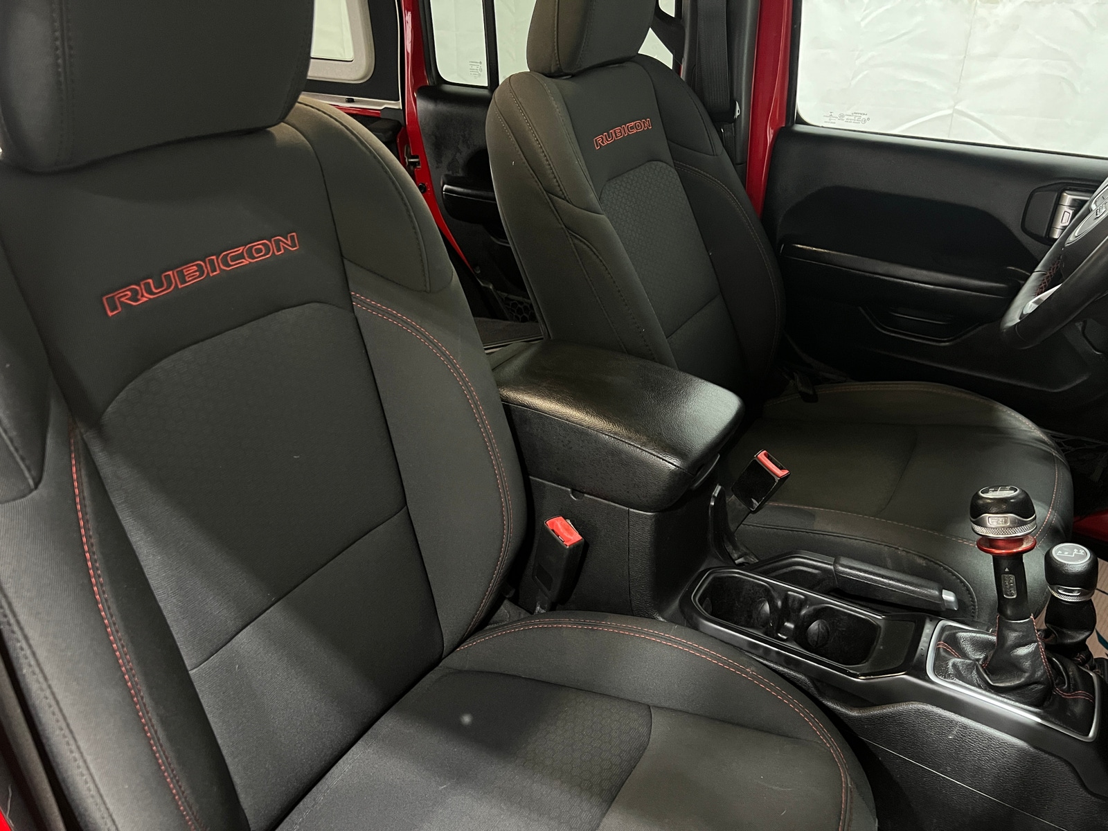 Thumbnail: 2019 Jeep Wrangler - 2