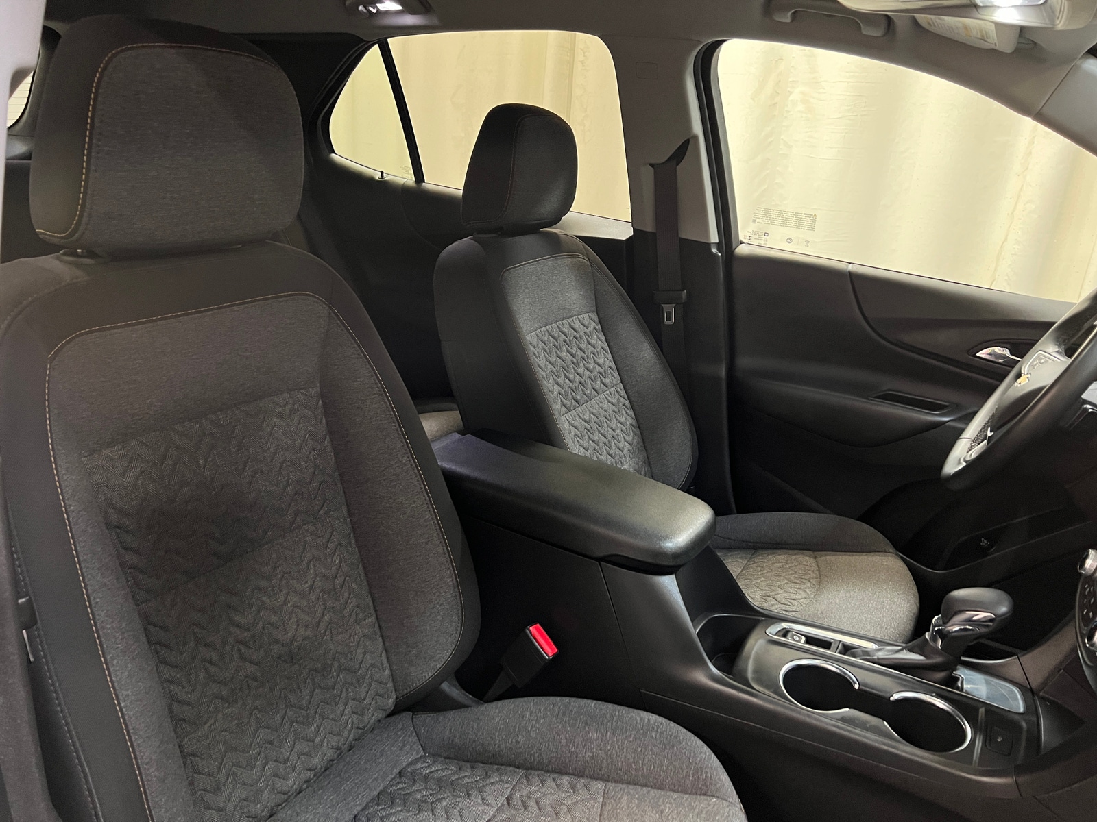 Thumbnail: 2024 Chevrolet Equinox - 2