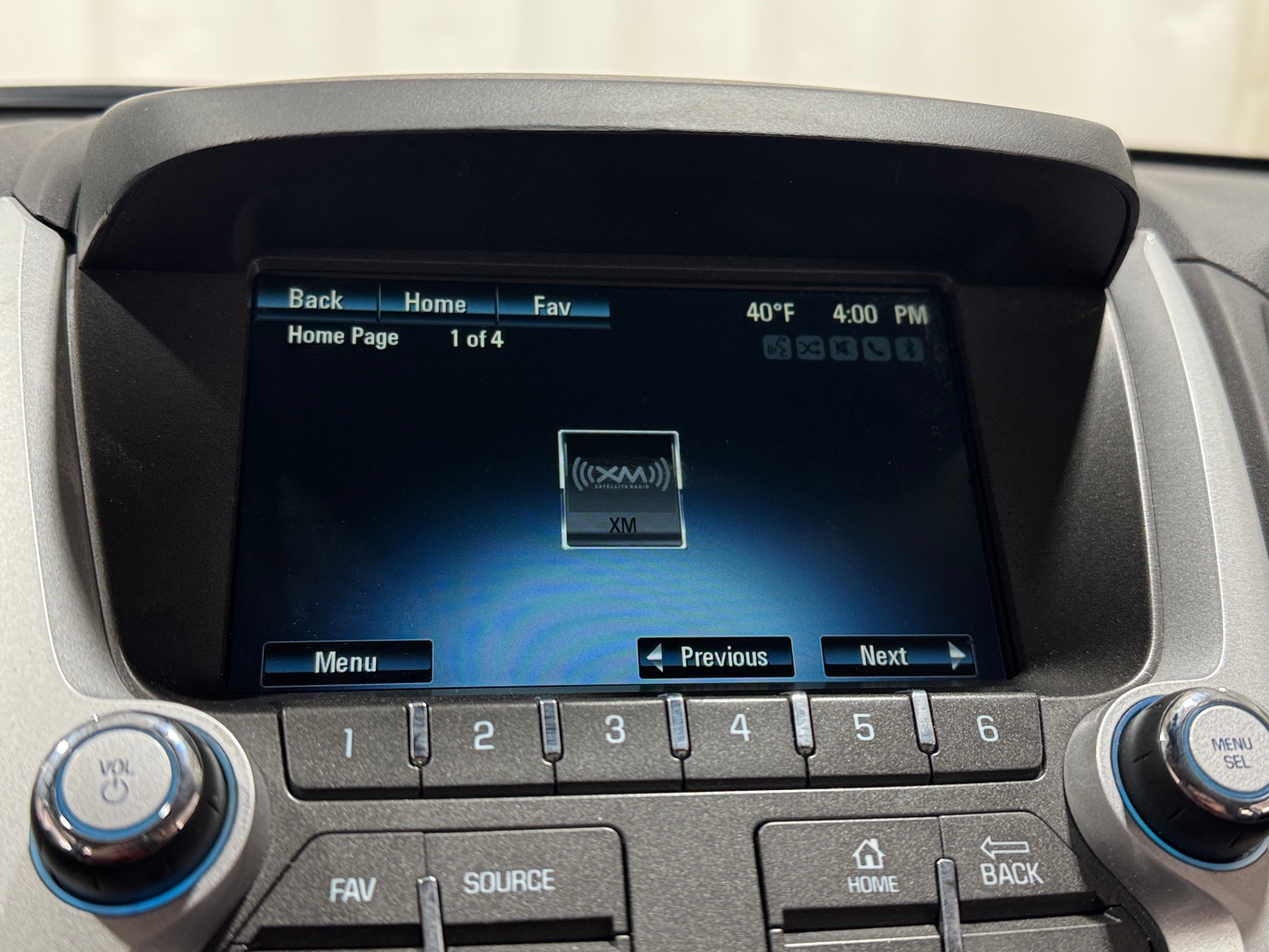 Thumbnail: 2015 Chevrolet Equinox - 4