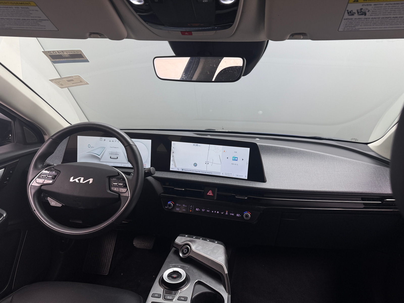 Thumbnail: 2022 Kia EV6 - 2