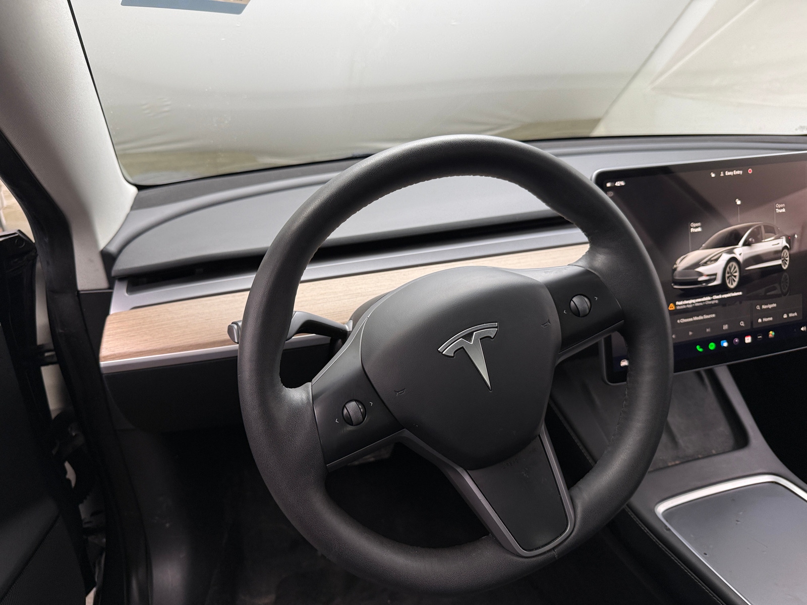 Thumbnail: 2023 Tesla Model 3 - 4