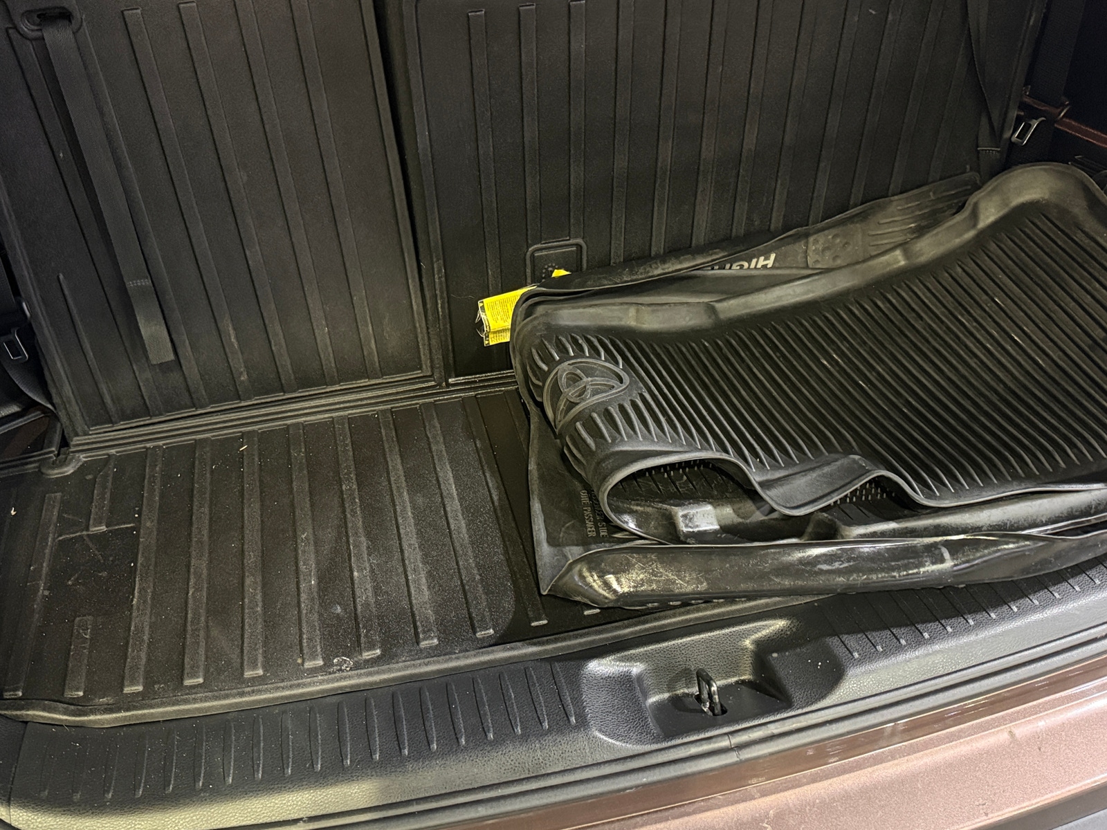 Thumbnail: 2019 Toyota Highlander - 6