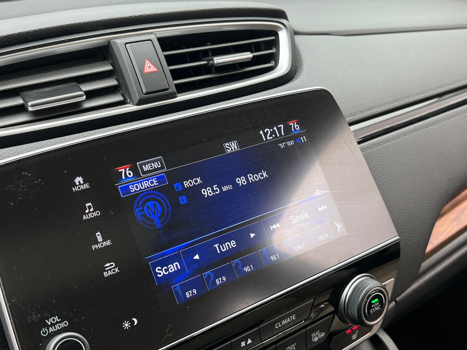 Thumbnail: 2018 Honda CR-V - 3