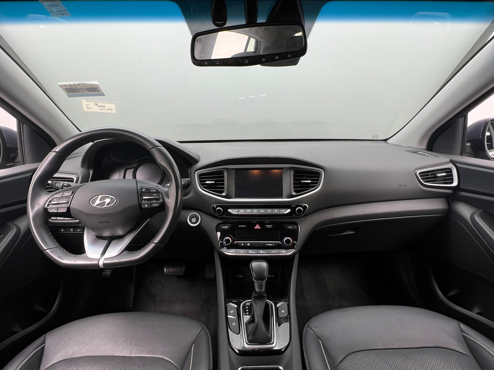 Thumbnail: 2019 Hyundai Ioniq - 2