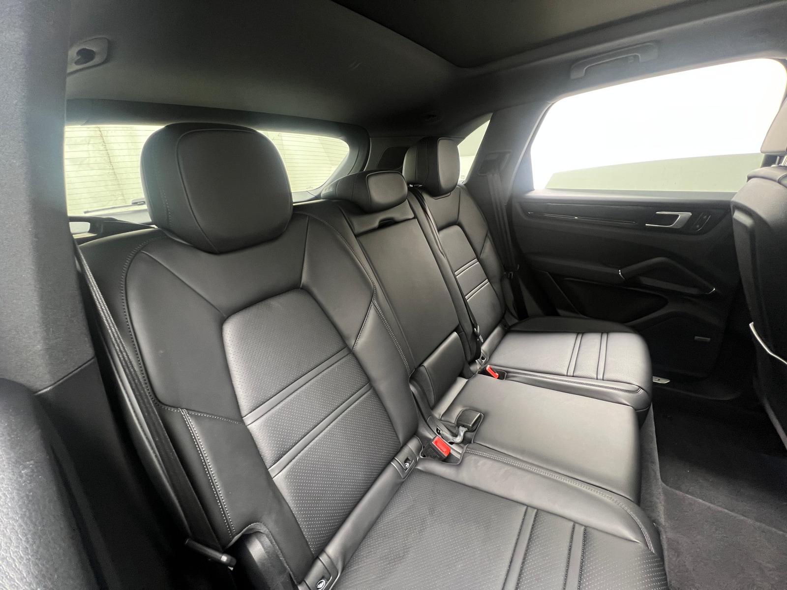 Thumbnail: 2020 Porsche Cayenne - 5