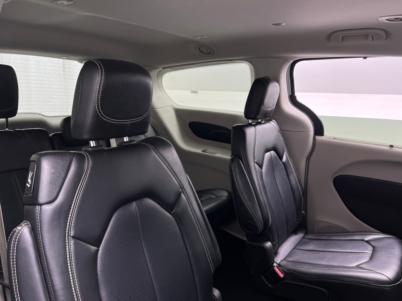 Thumbnail: 2024 Chrysler Pacifica - 5