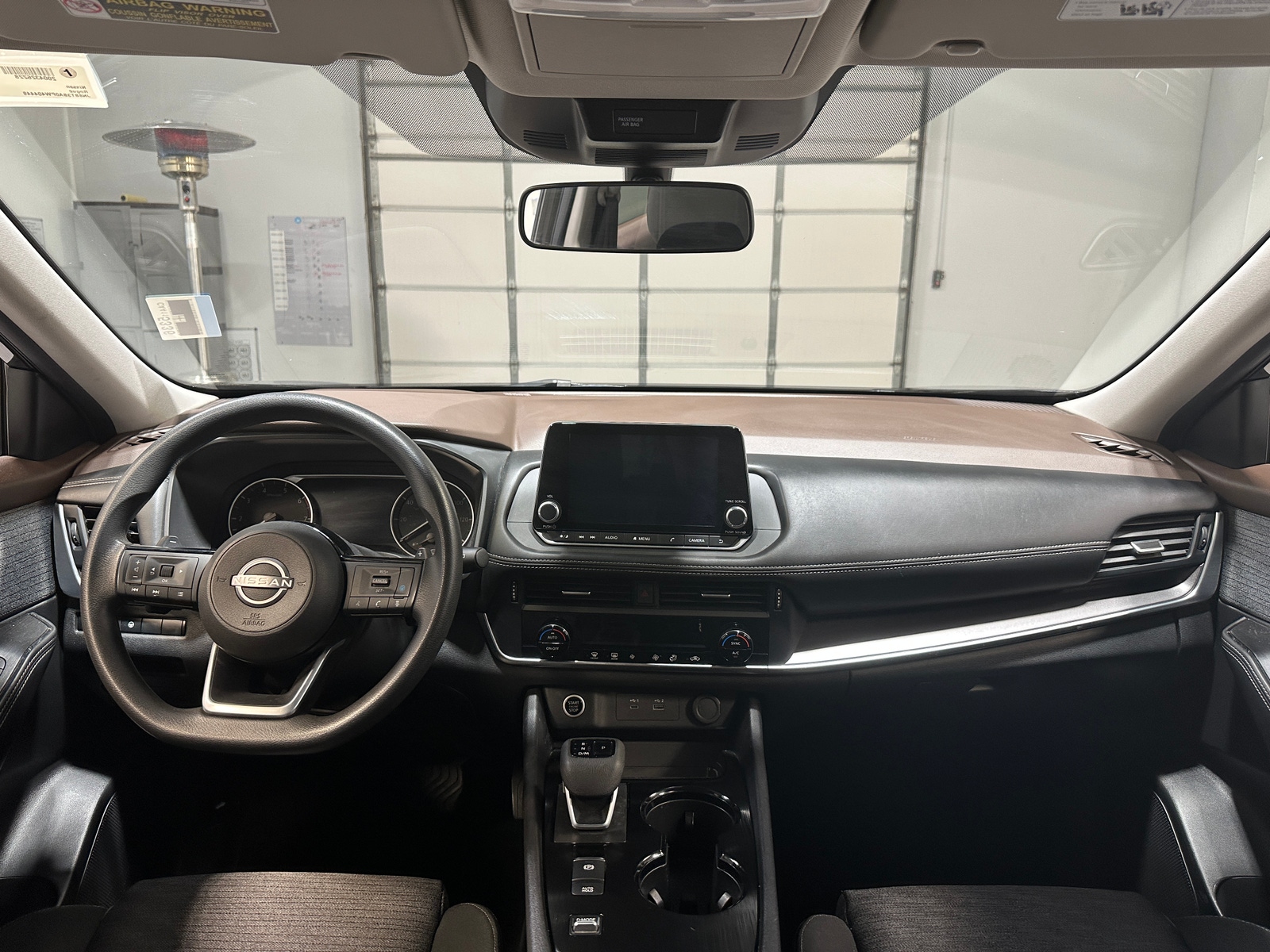 Thumbnail: 2023 Nissan Rogue - 3