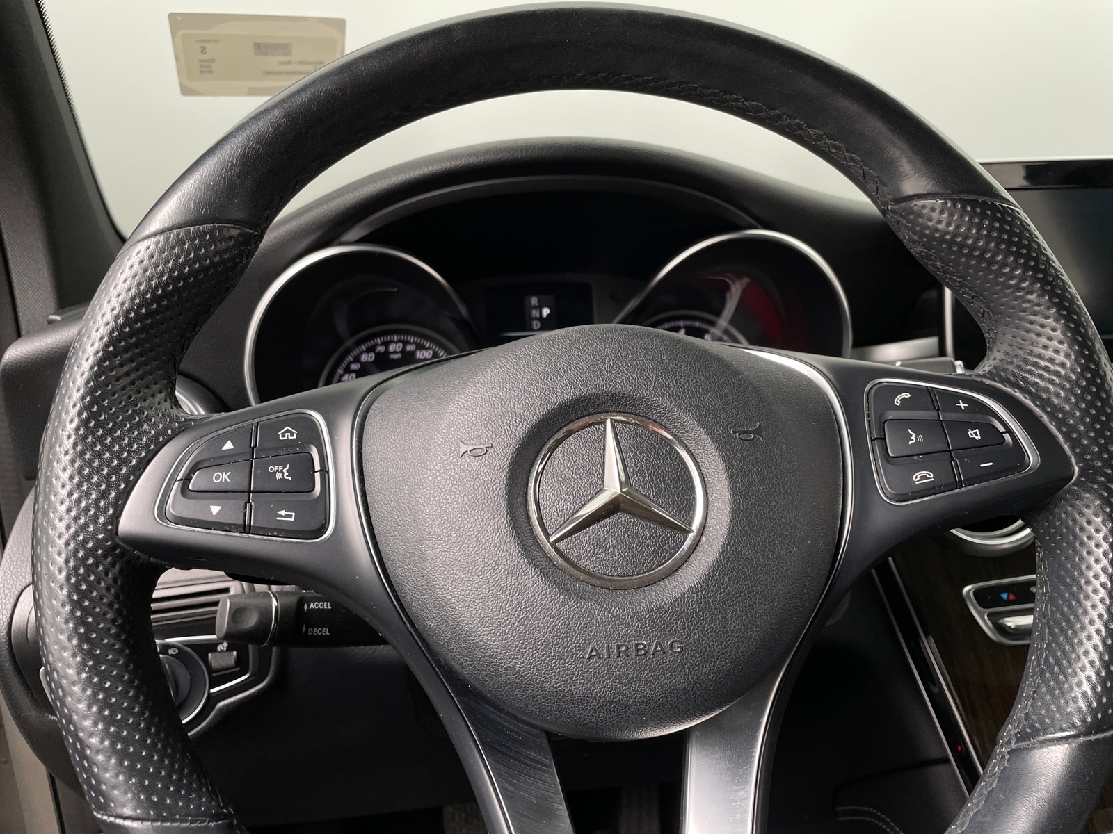 Thumbnail: 2019 Mercedes-Benz GLC - 4