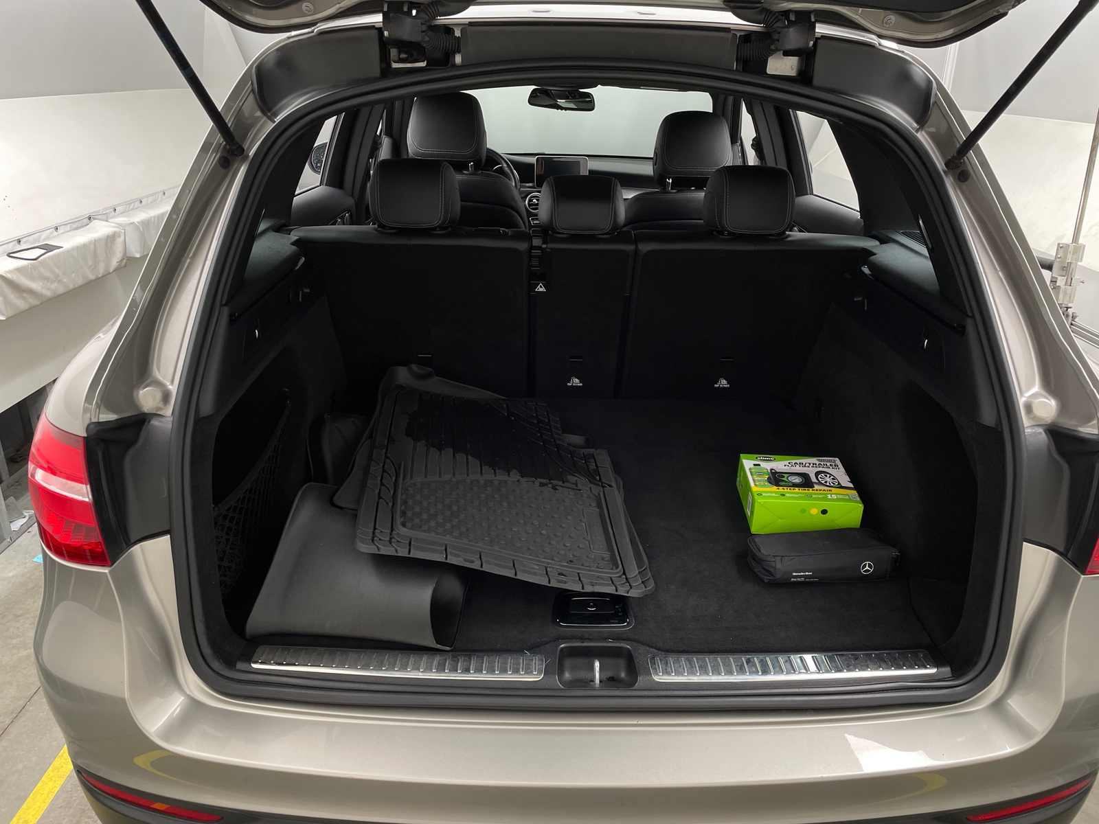 Thumbnail: 2019 Mercedes-Benz GLC - 6