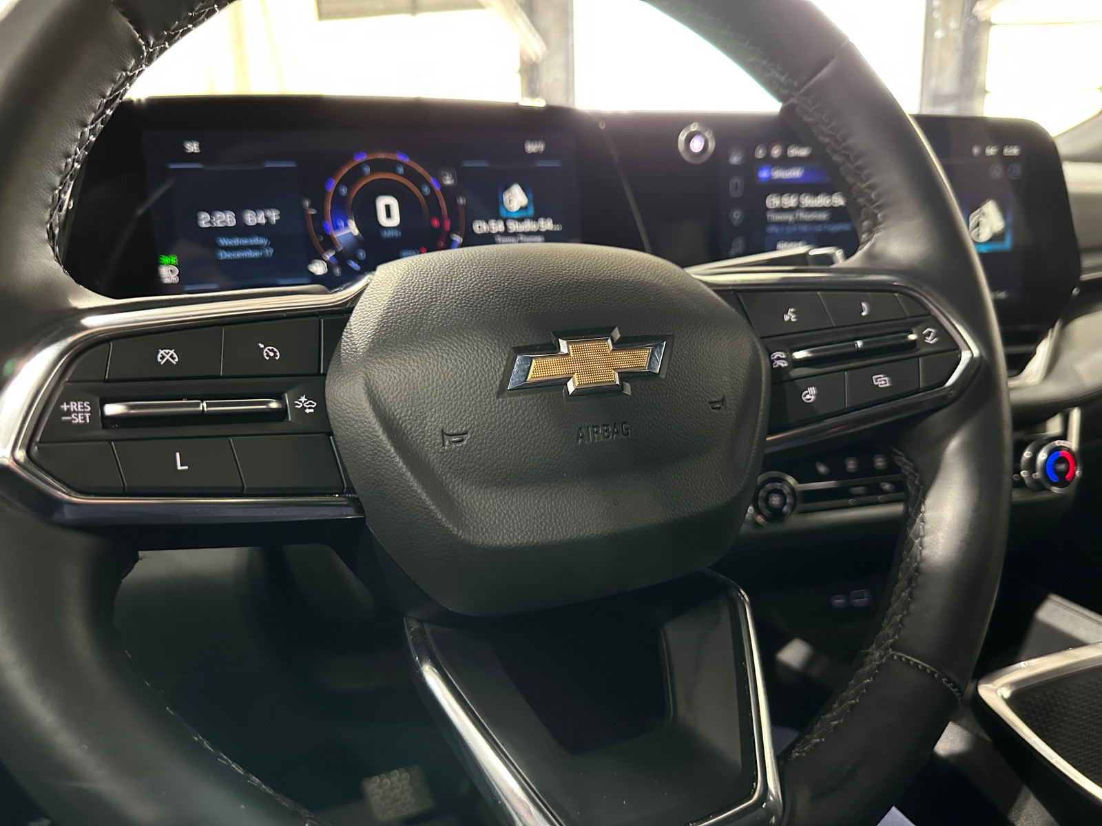 Thumbnail: 2025 Chevrolet Equinox - 5